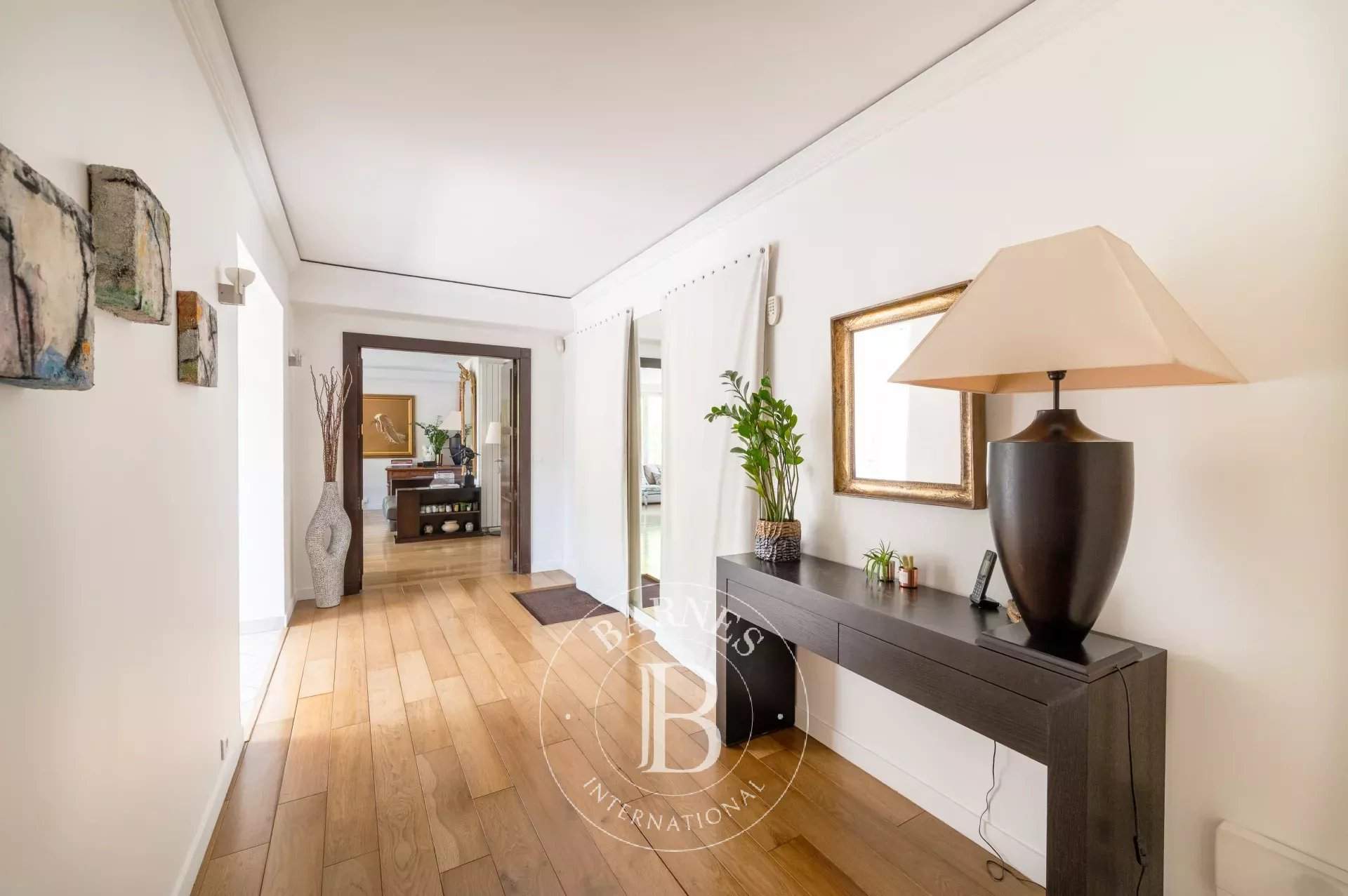 Neuilly-sur-Seine  - Appartement 6 Pièces 4 Chambres - picture 5