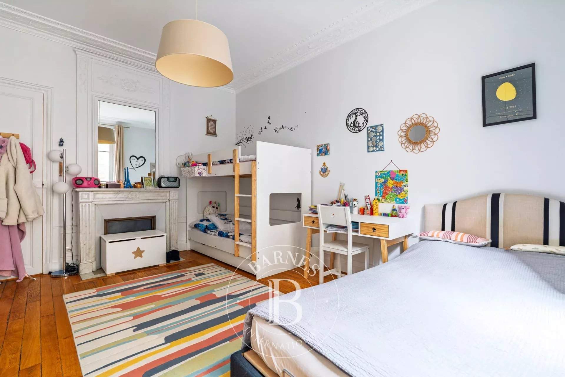 Neuilly-sur-Seine  - Apartment 2 Bedrooms - picture 10