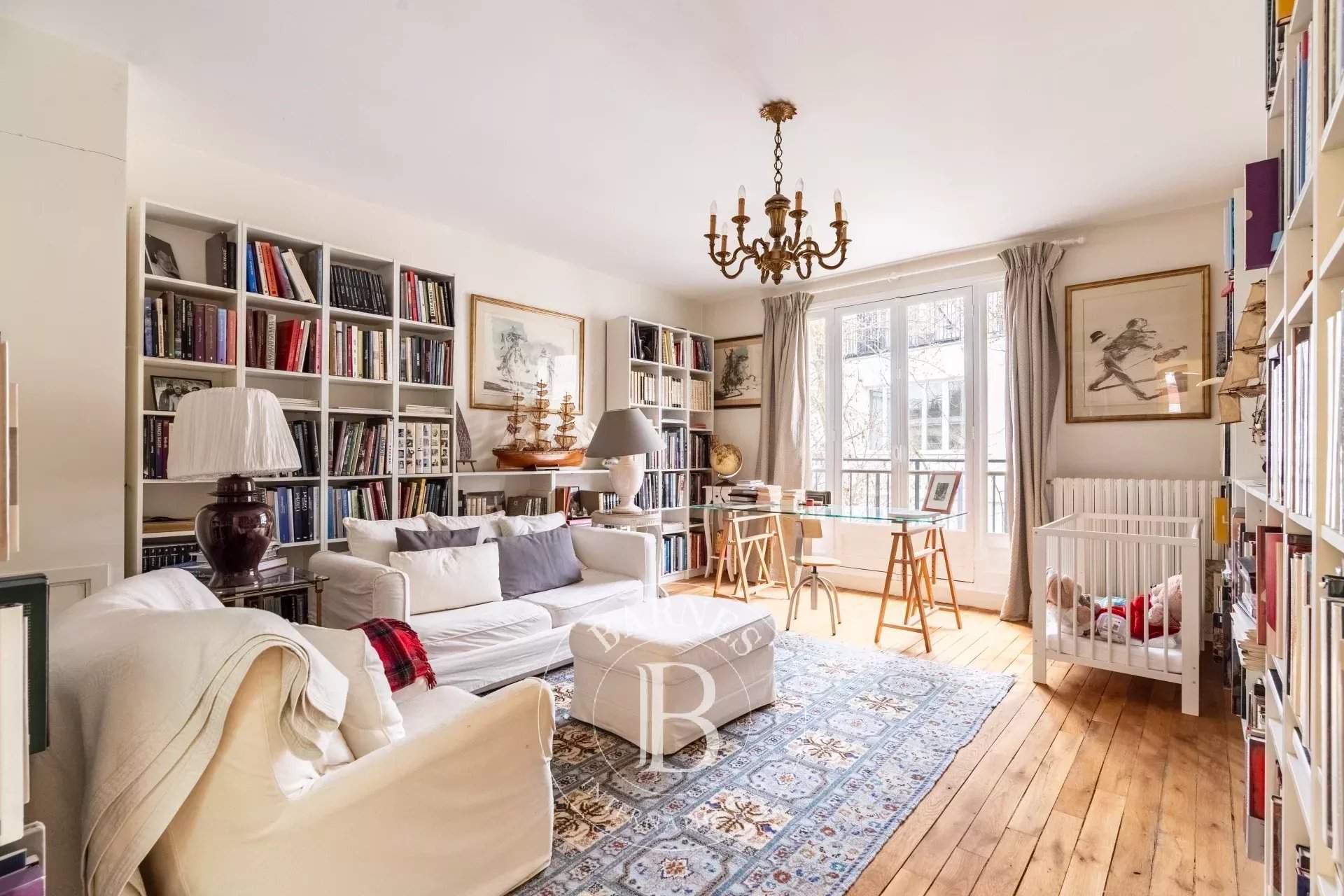 Neuilly-sur-Seine  - Hôtel particulier 10 Pièces 5 Chambres - picture 16