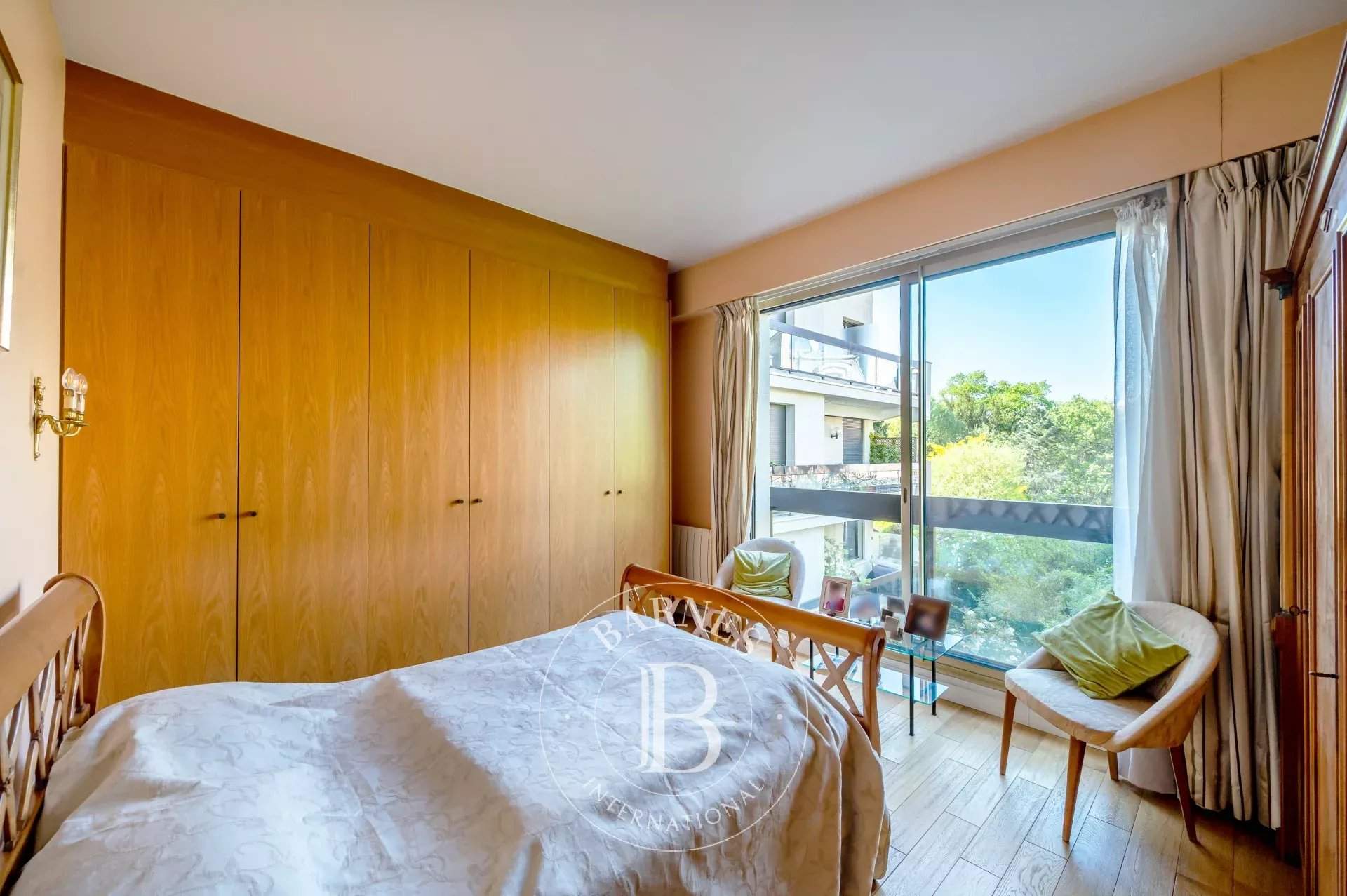 Neuilly-sur-Seine  - Appartement 6 Pi&egrave;ces 4 Chambres - picture 14