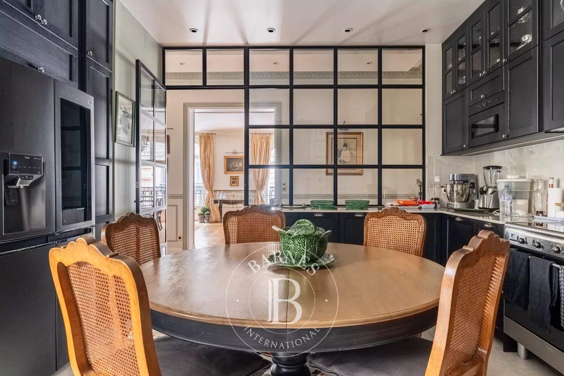 Neuilly-sur-Seine  - Appartement 6 Pièces 3 Chambres - picture 13