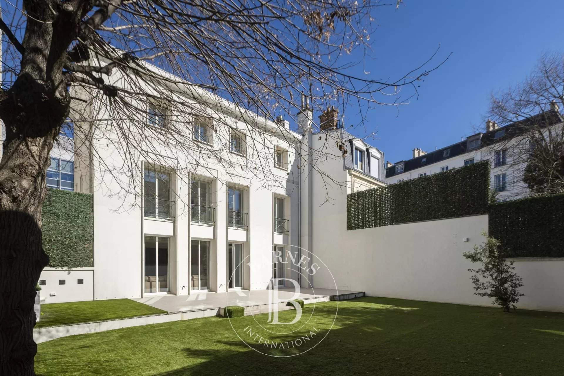 Neuilly-sur-Seine  - Hôtel particulier 9 Pi&egrave;ces 5 Chambres - picture 1