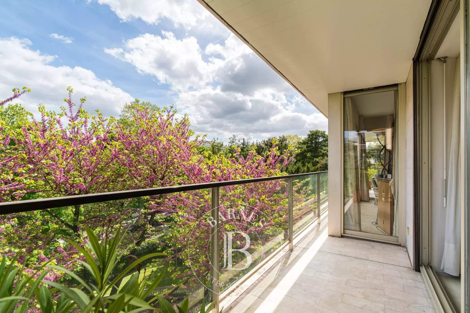 Neuilly-sur-Seine  - Apartment 2 Bedrooms - picture 12