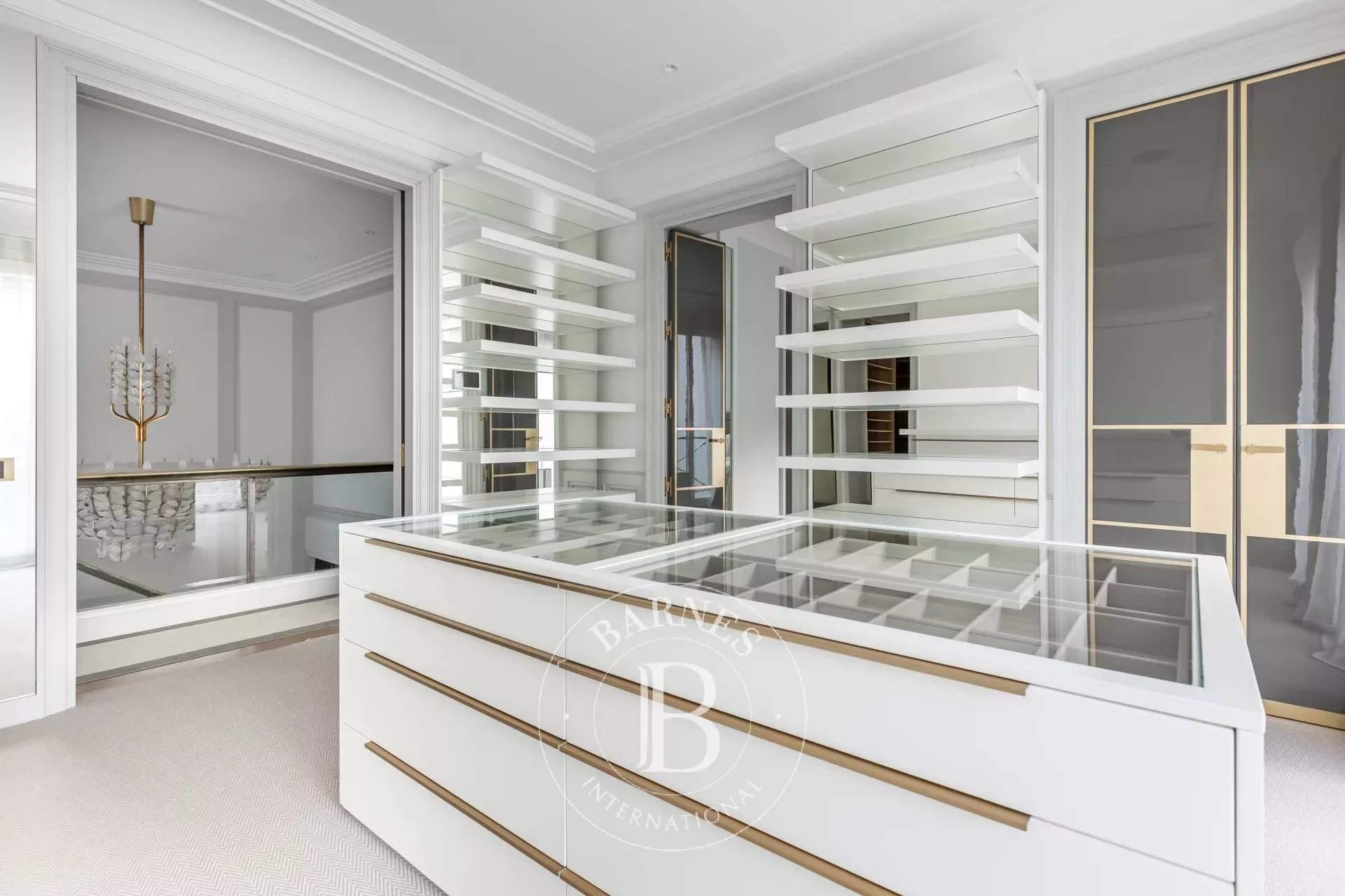 Neuilly-sur-Seine  - Hôtel particulier 9 Pi&egrave;ces 5 Chambres - picture 6