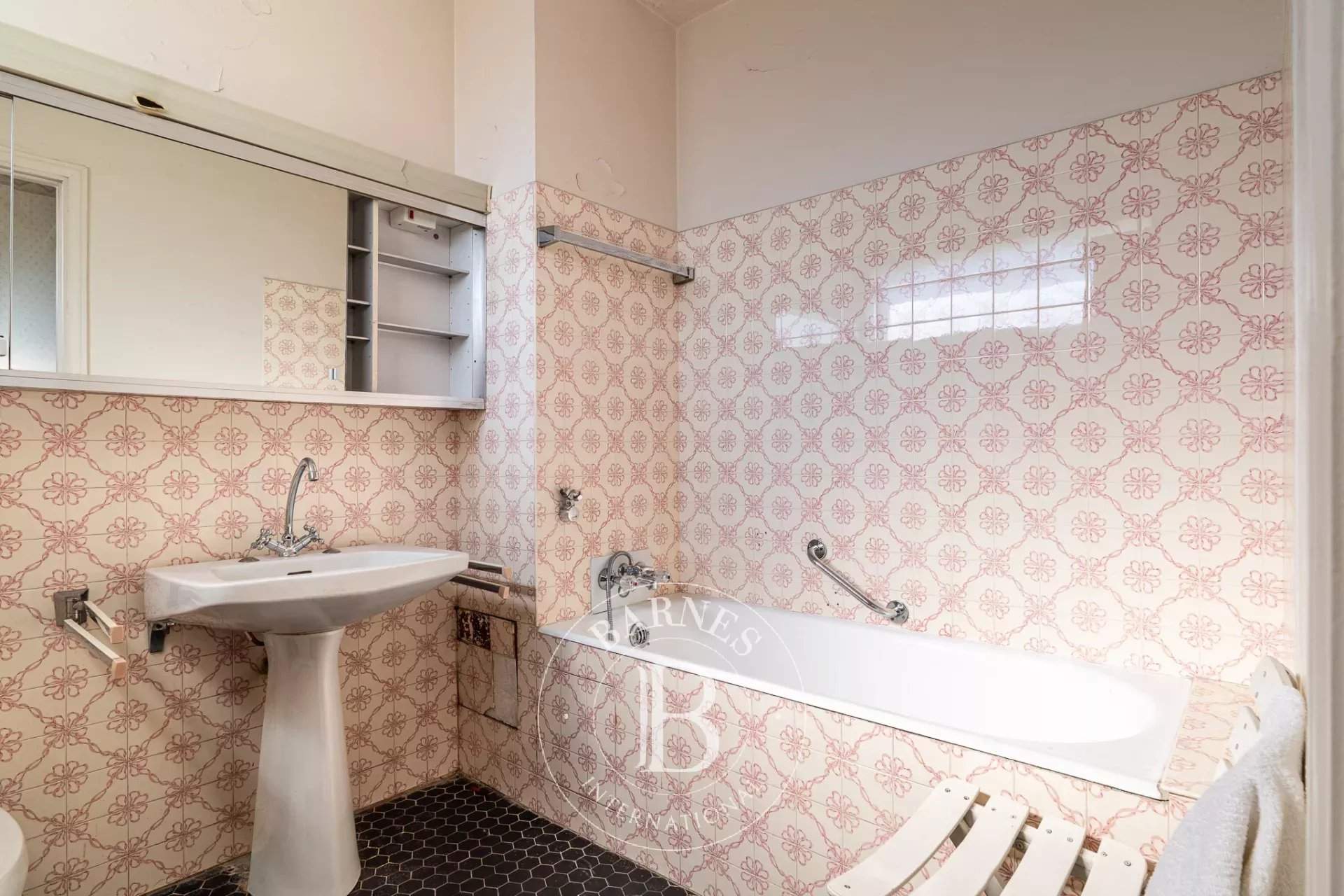 Neuilly-sur-Seine  - Apartment 3 Bedrooms - picture 11