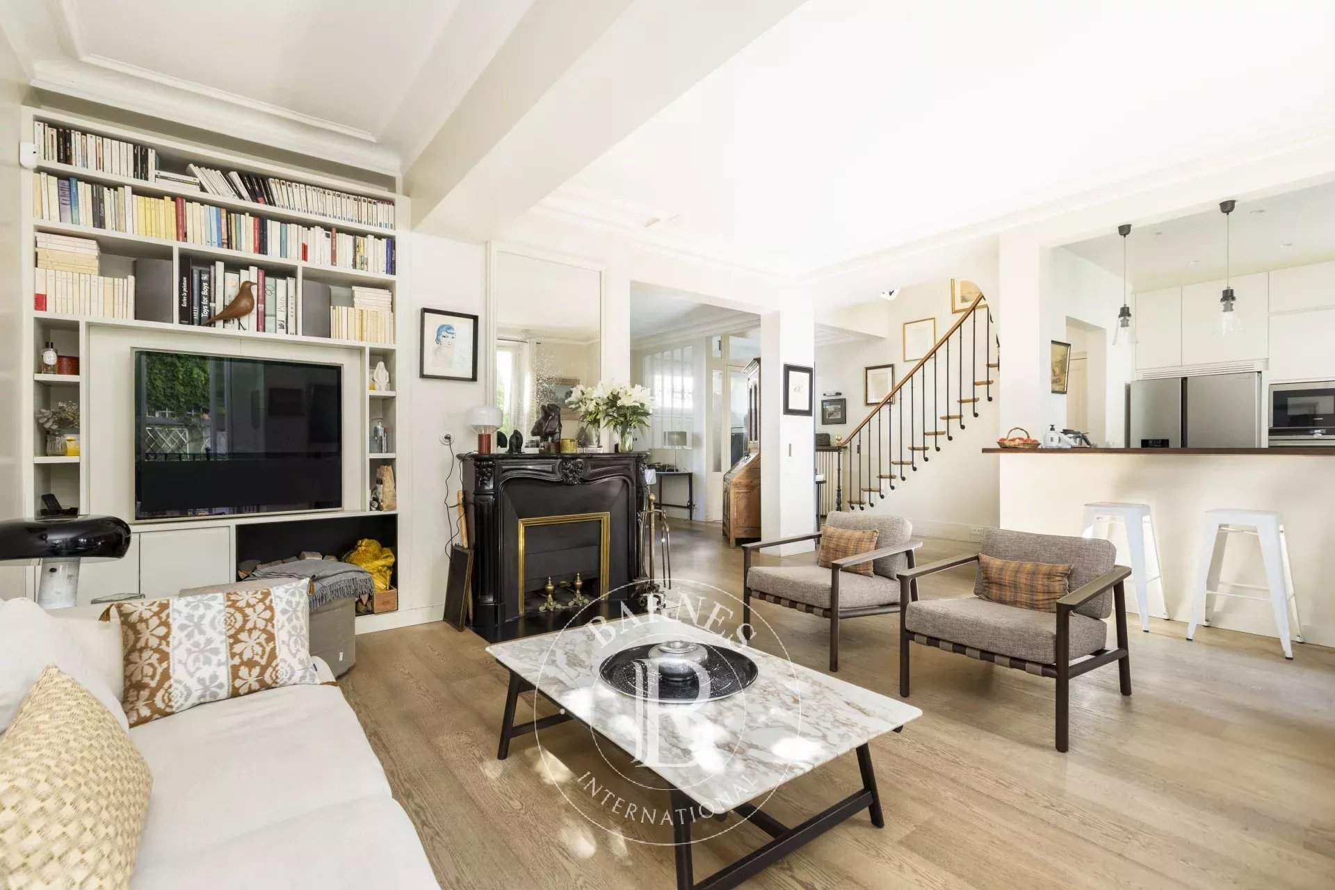 Neuilly-sur-Seine  - Maison 8 Pièces 5 Chambres - picture 3