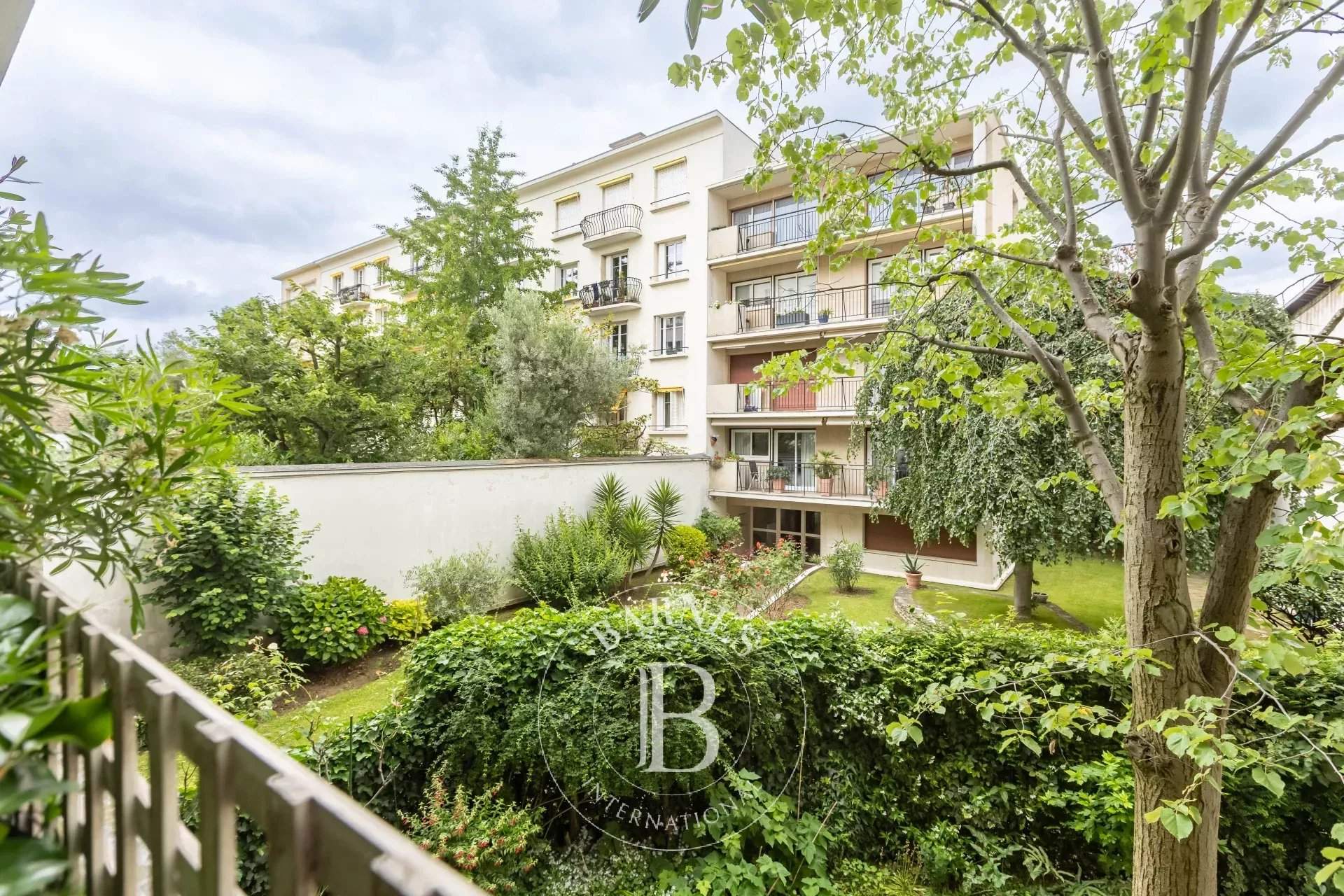 Neuilly-sur-Seine  - Appartement 5 Pi&egrave;ces 4 Chambres - picture 4