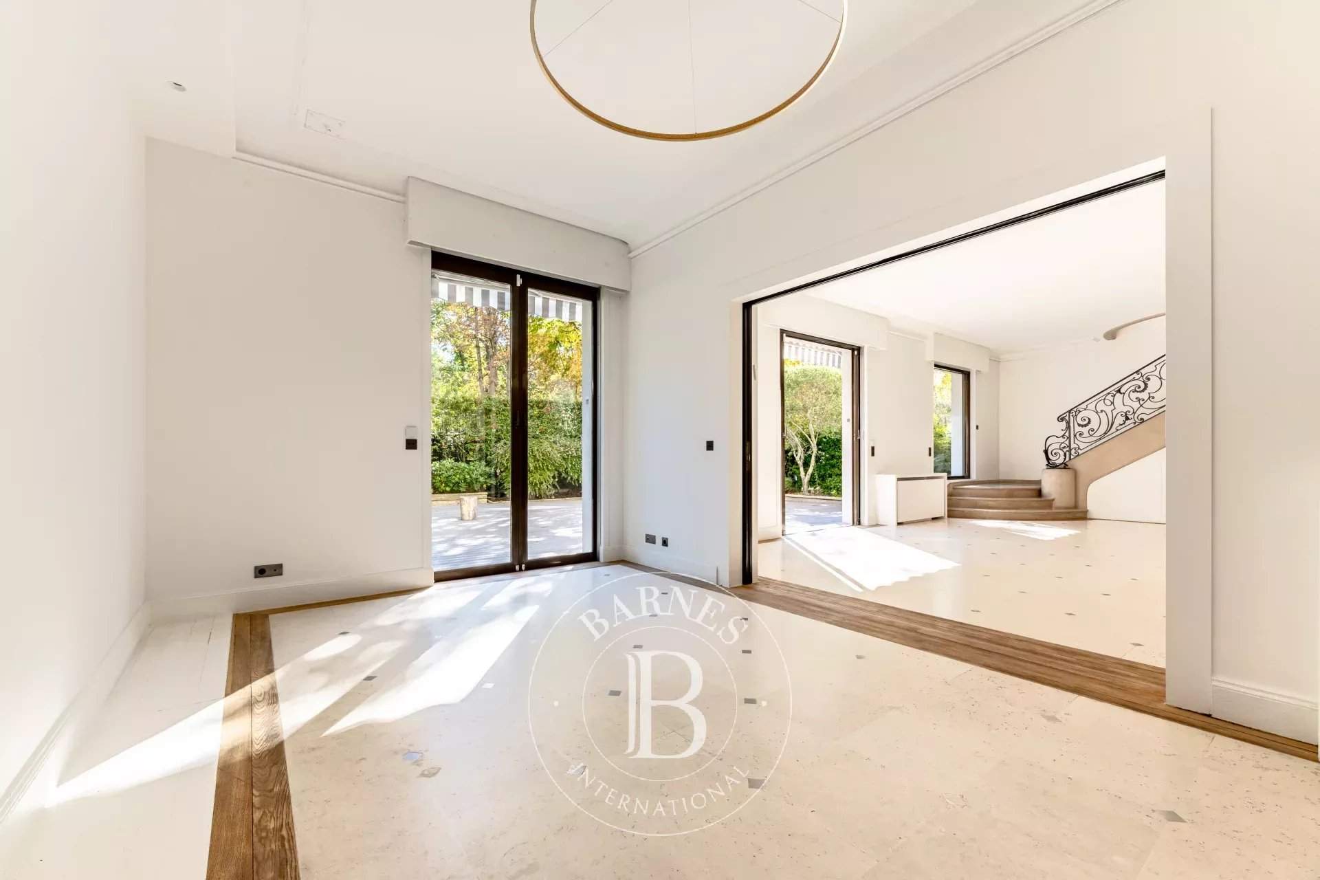 Neuilly-sur-Seine  - Appartement 8 Pi&egrave;ces 4 Chambres - picture 2