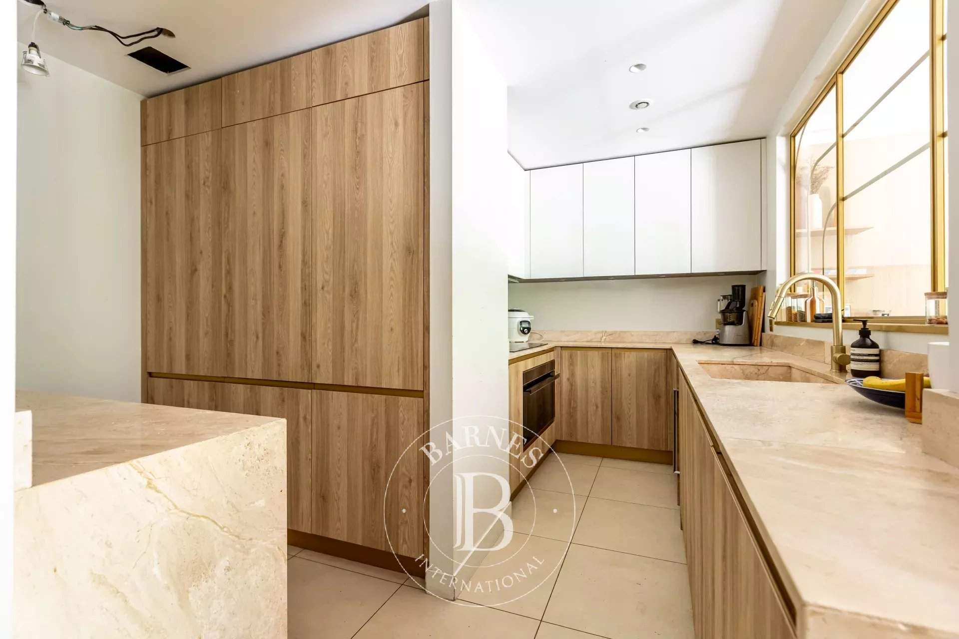 Neuilly-sur-Seine  - Piso 5 Cuartos 3 Habitaciones - picture 10