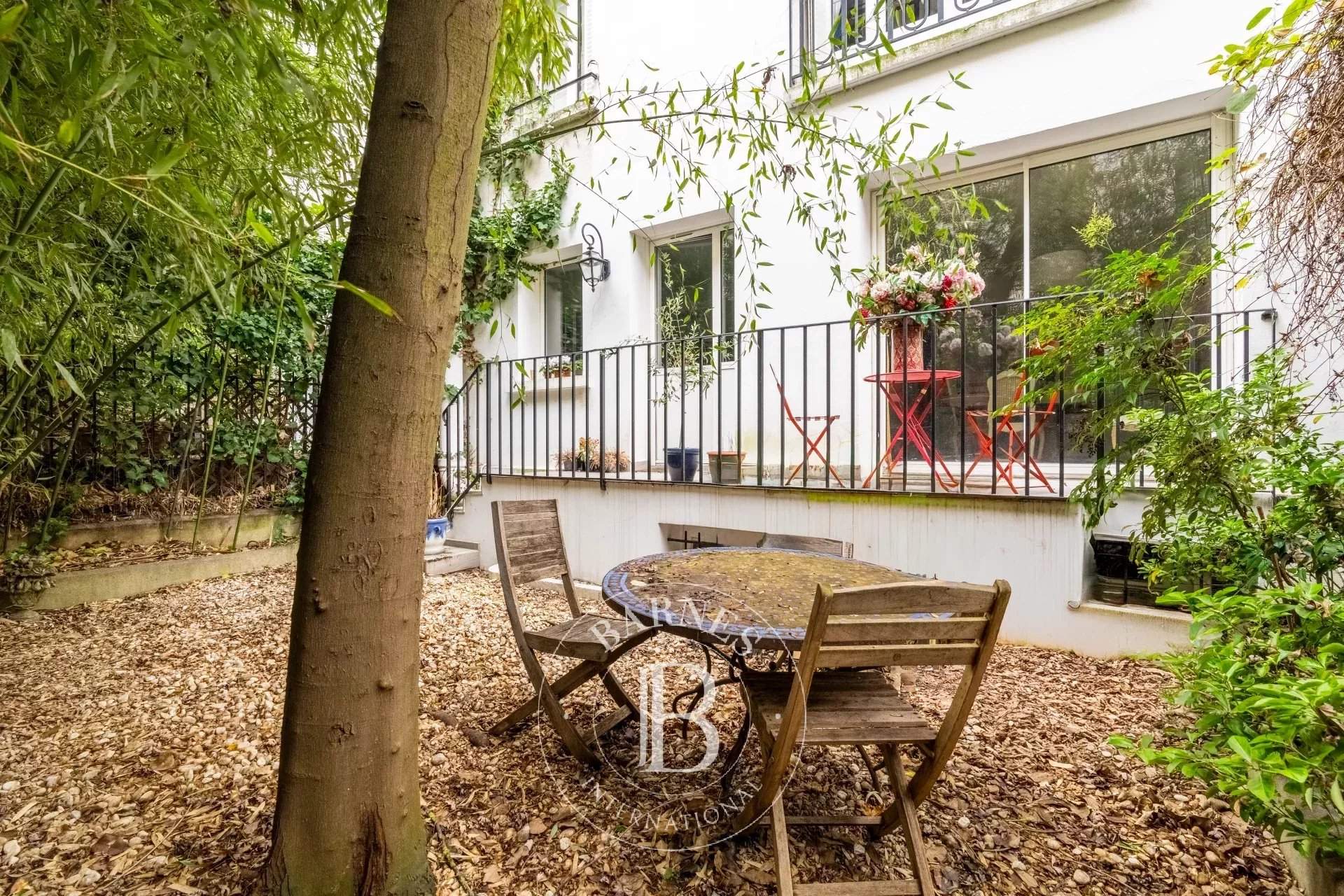 Neuilly-sur-Seine  - Hôtel particulier 10 Pièces 5 Chambres - picture 6