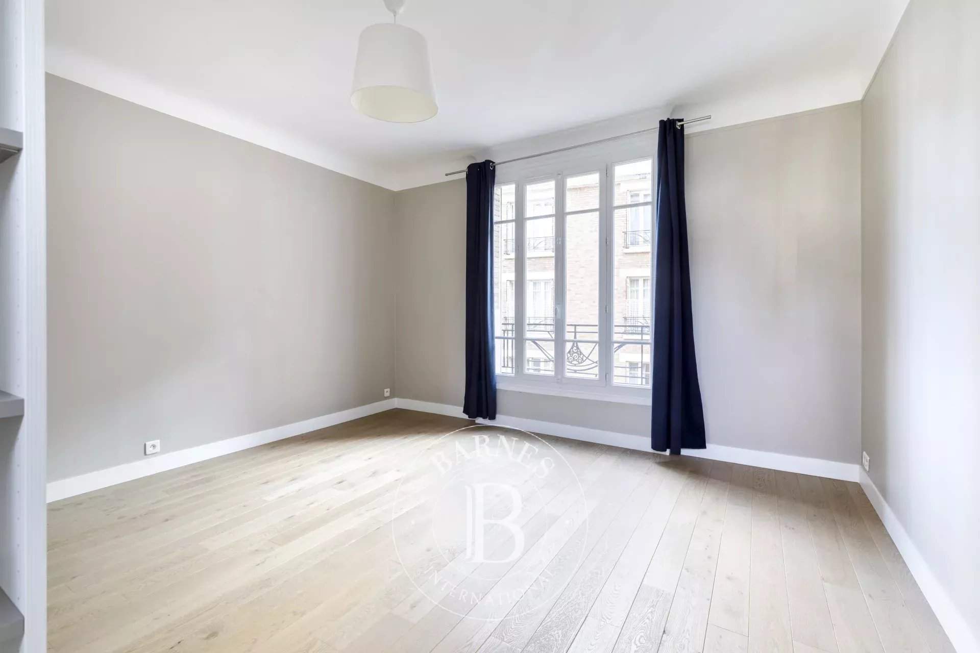 Neuilly-sur-Seine  - Apartment 3 Bedrooms - picture 7