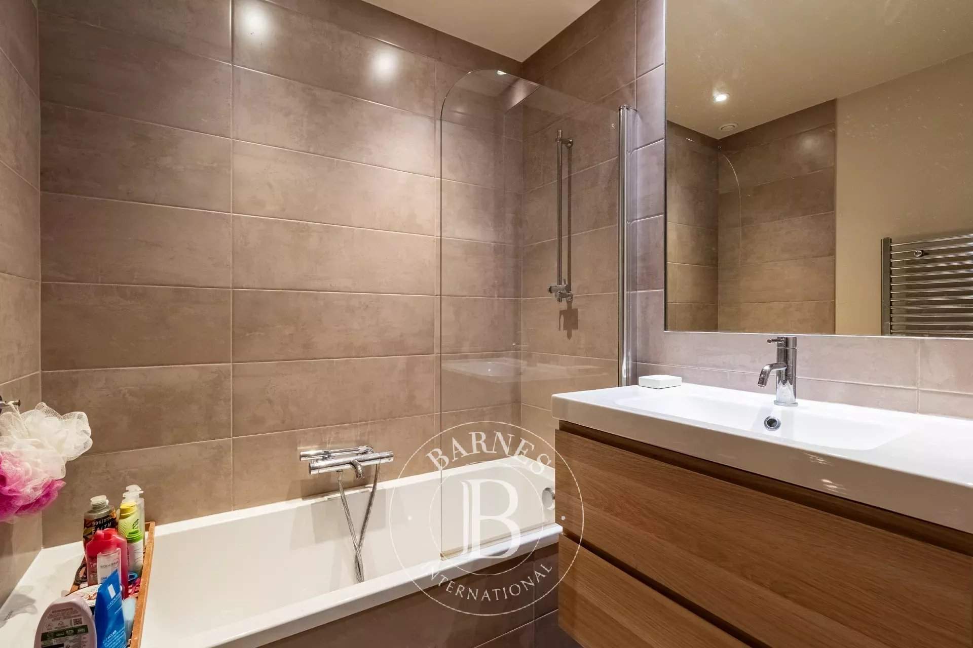 Neuilly-sur-Seine  - Appartement 4 Pièces 3 Chambres - picture 11