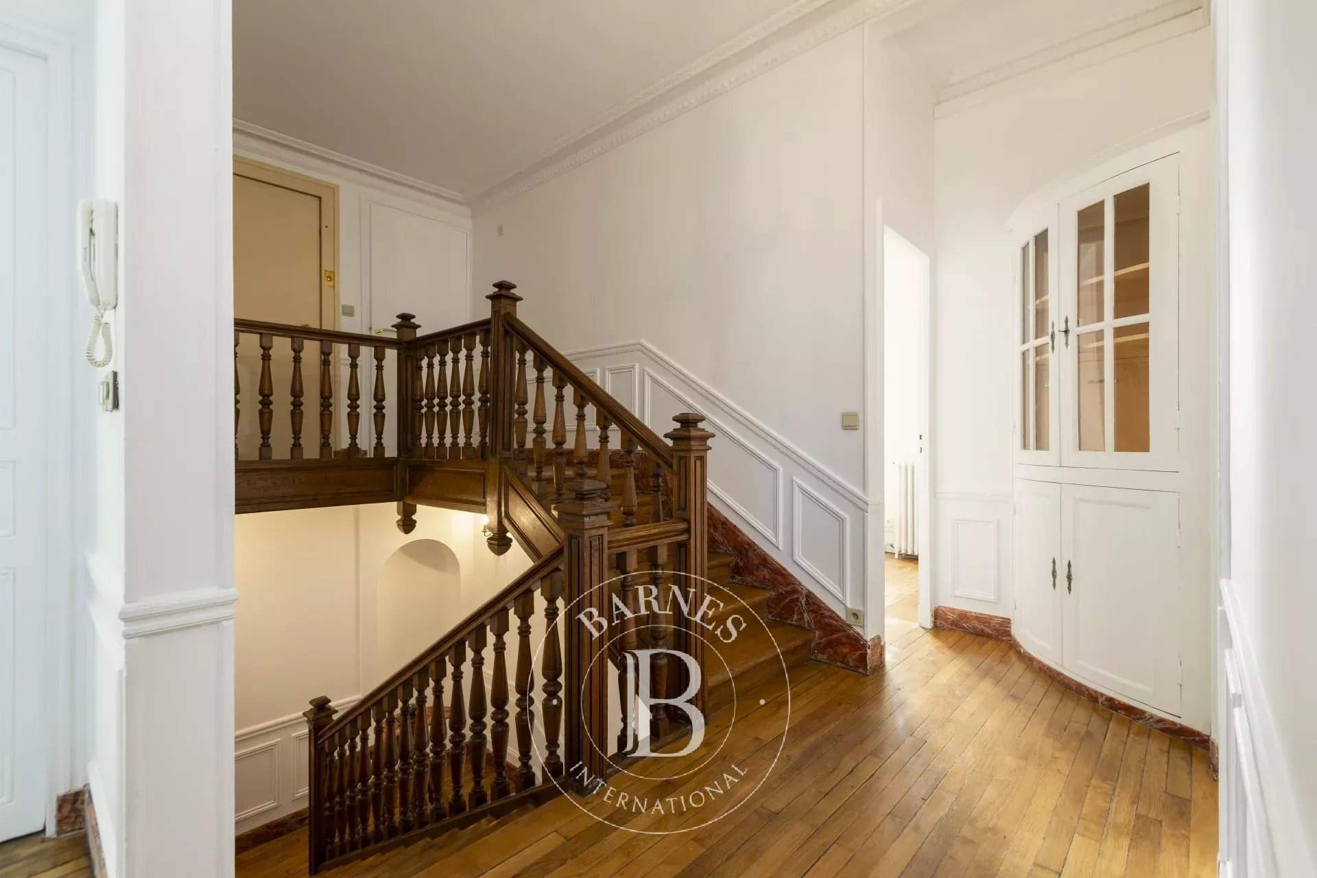 Neuilly-sur-Seine  - Mansion 8 Bedrooms - picture 19