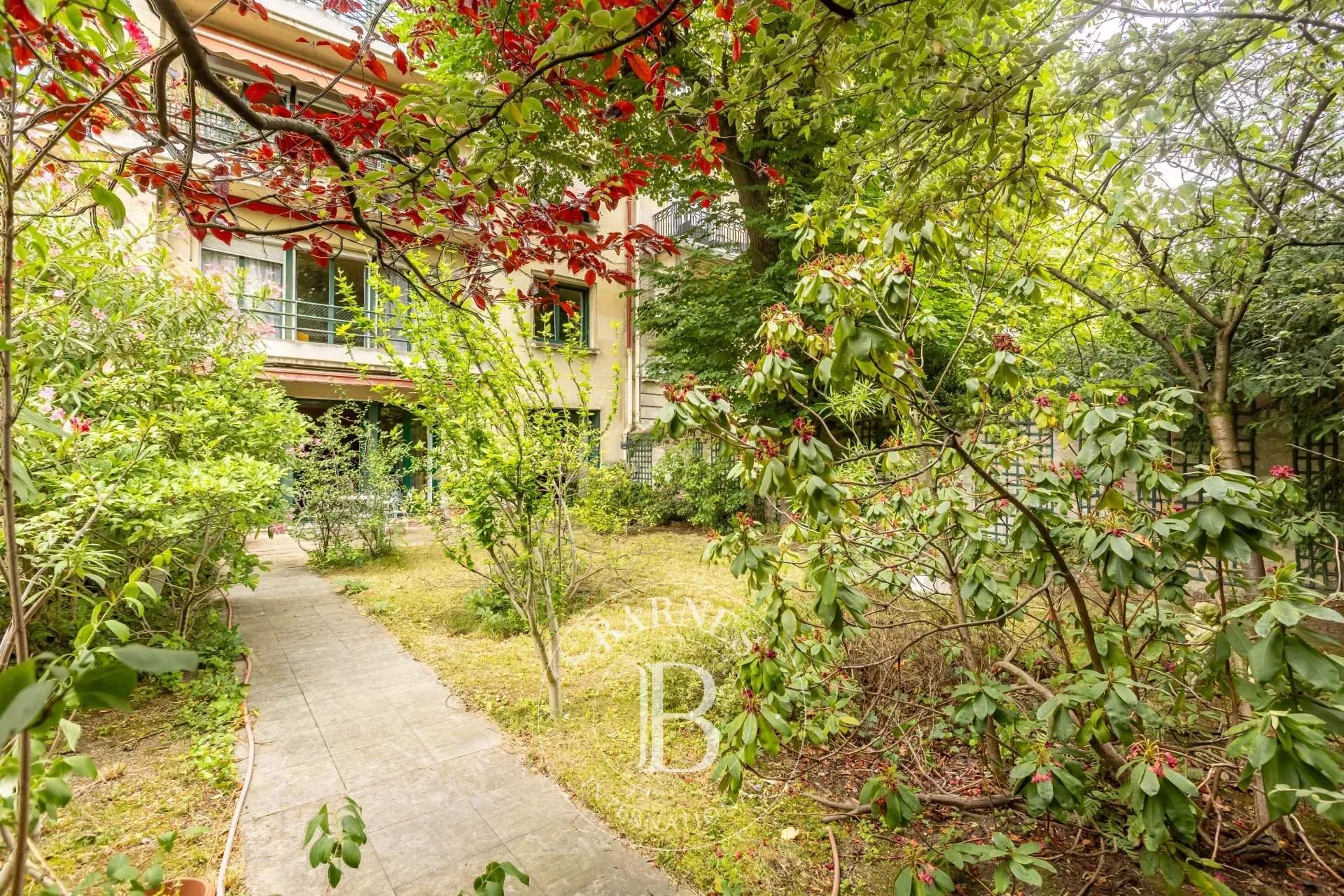 Neuilly-sur-Seine  - Apartment 3 Bedrooms - picture 17