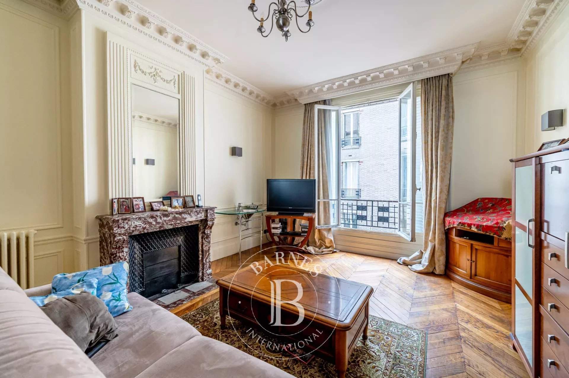 Neuilly-sur-Seine  - Appartement 6 Pièces 4 Chambres - picture 6