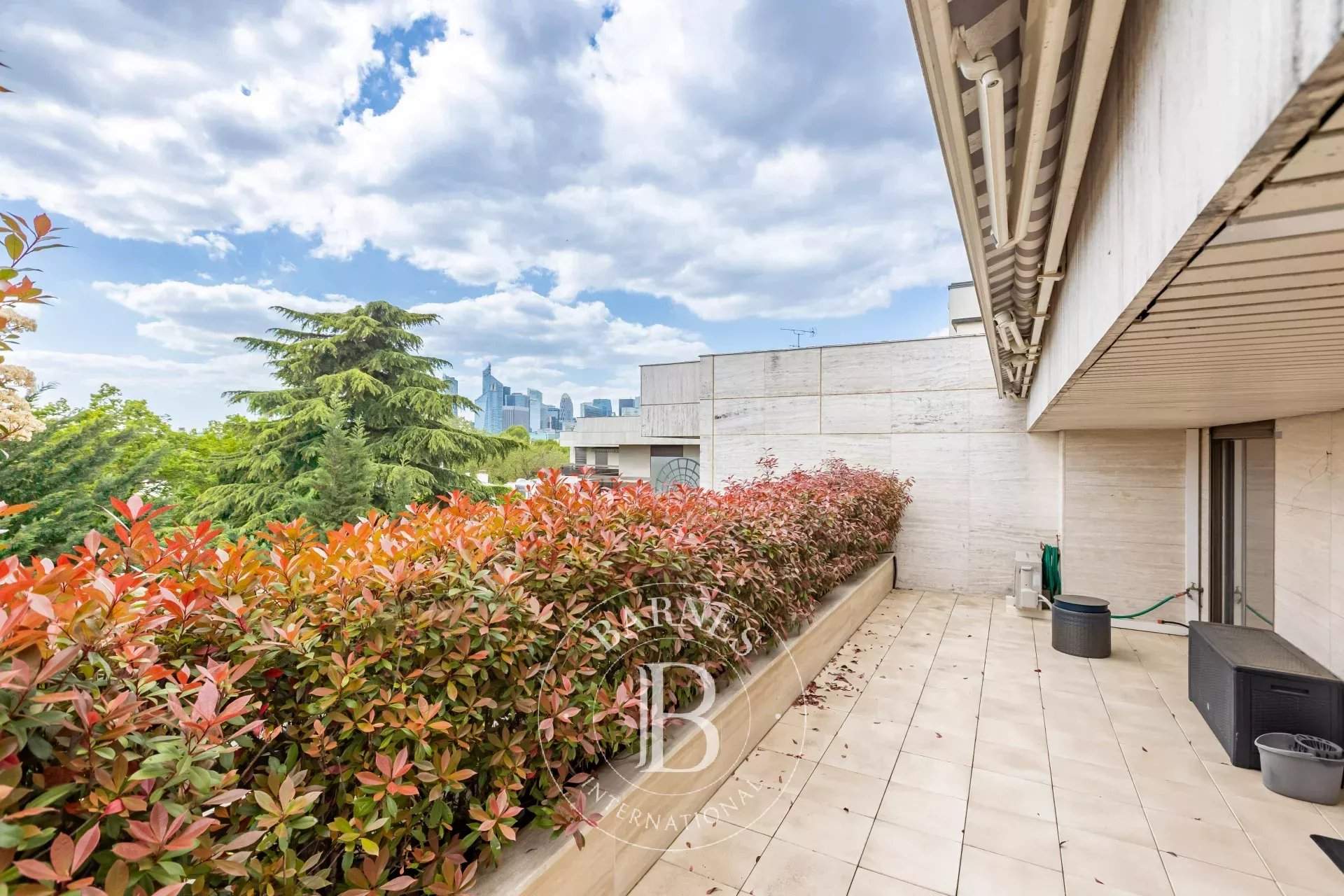 Neuilly-sur-Seine  - Appartement 5 Pi&egrave;ces 2 Chambres - picture 16
