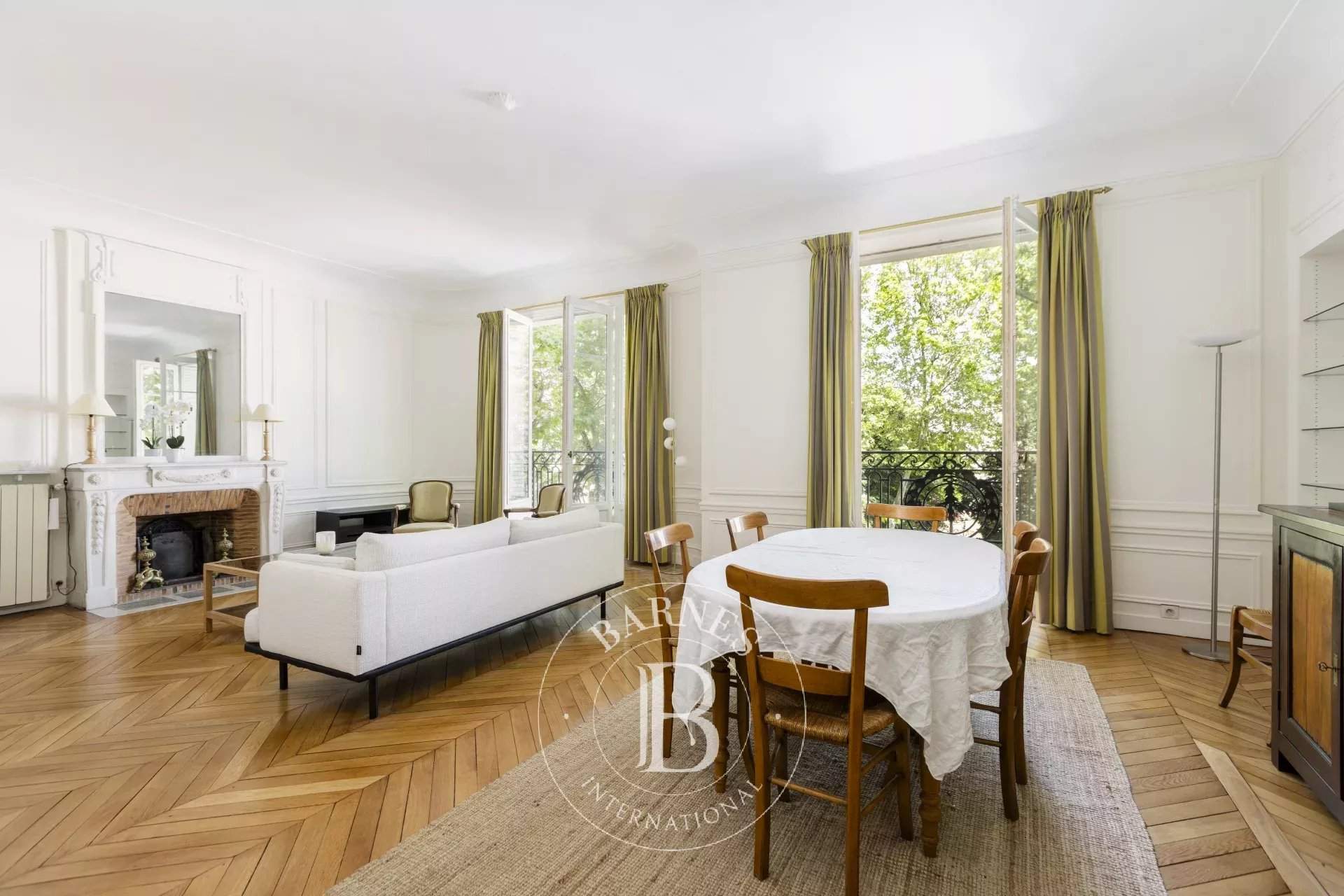 Neuilly-sur-Seine  - Appartement 4 Pi&egrave;ces 2 Chambres - picture 4