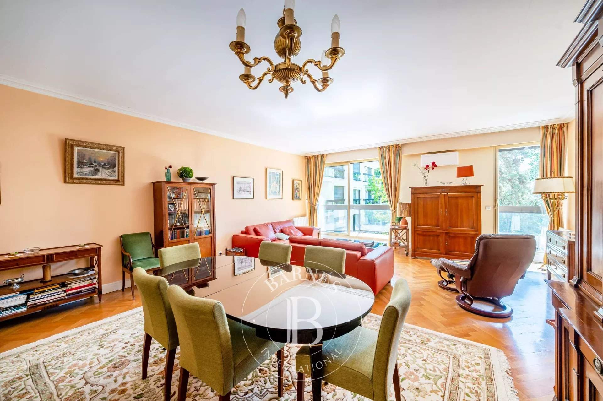 Neuilly-sur-Seine  - Appartement 6 Pi&egrave;ces 4 Chambres - picture 8