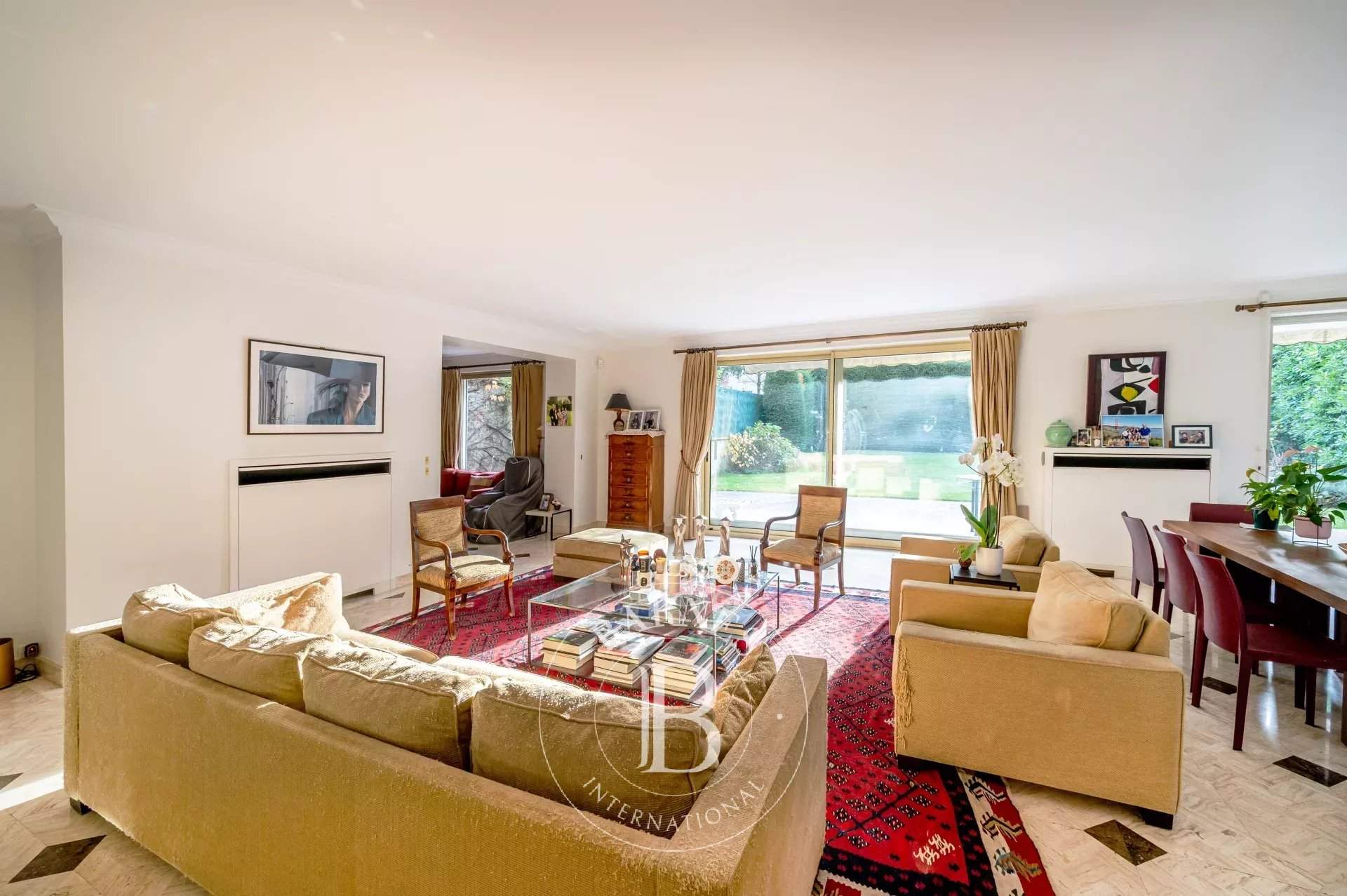 Neuilly-sur-Seine  - Apartment 5 Bedrooms - picture 8