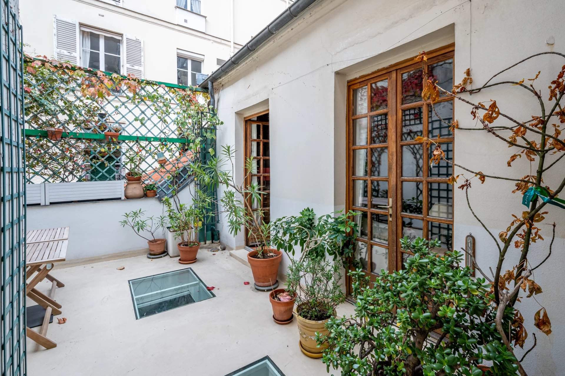 Neuilly-sur-Seine  - Townhouse 4 Bedrooms - picture 2