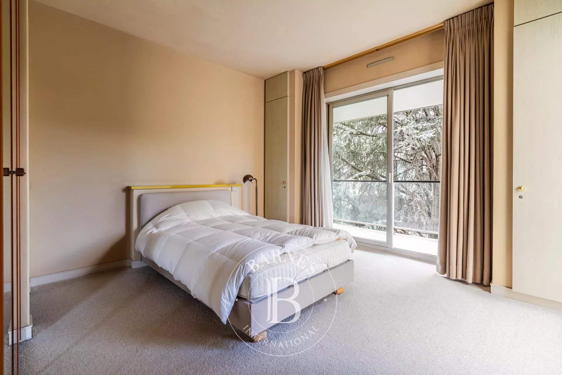 Neuilly-sur-Seine  - Apartment 2 Bedrooms - picture 10