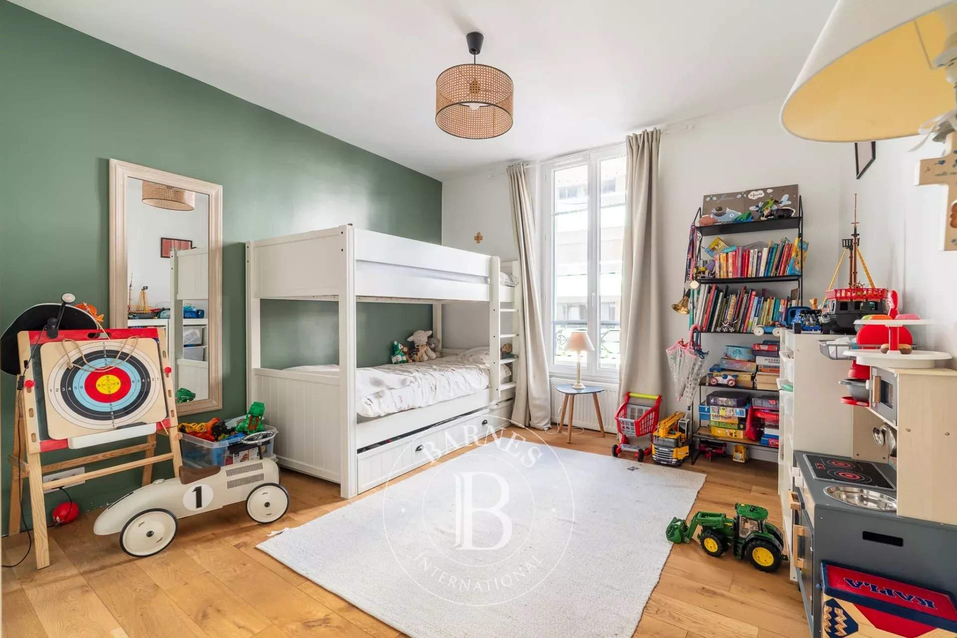 Levallois-Perret  - Apartment  - picture 12