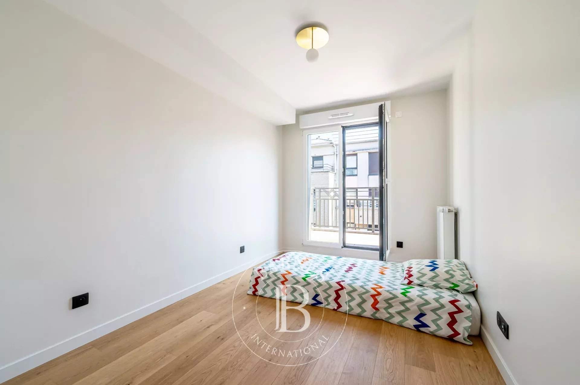 Clichy  - Piso 4 Cuartos 3 Habitaciones - picture 10