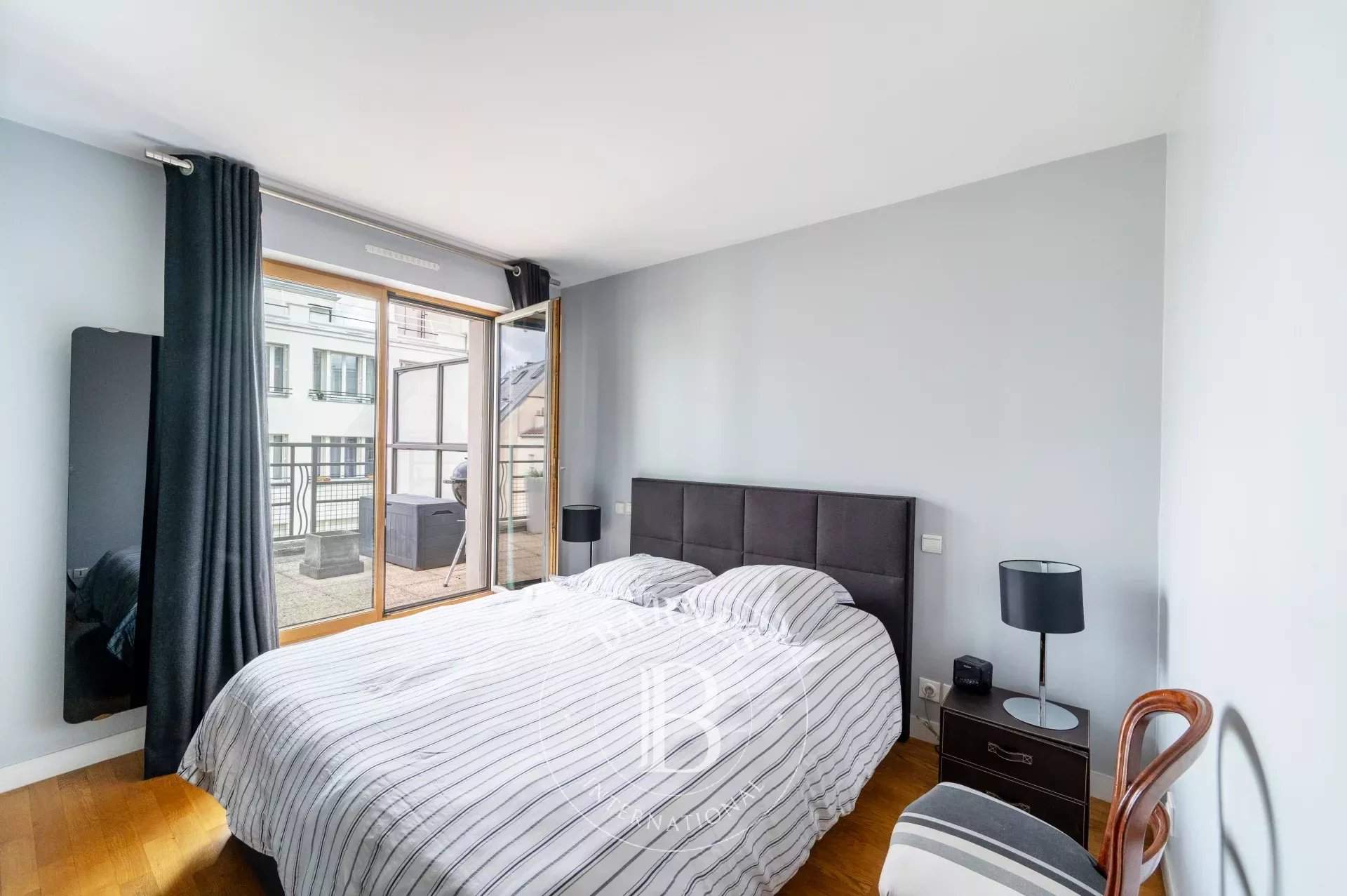 Levallois-Perret  - Apartment 3 Bedrooms - picture 9