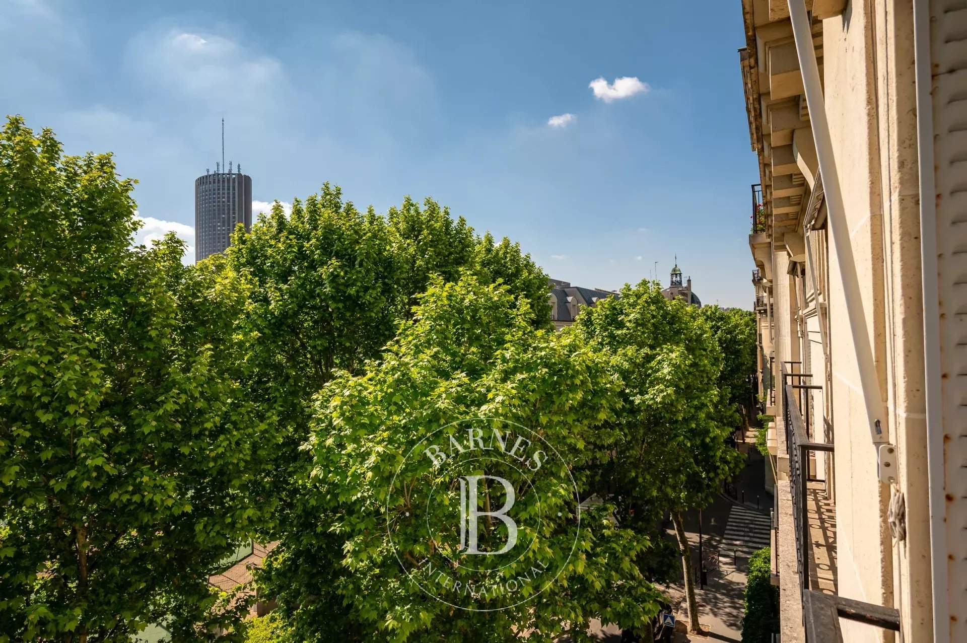 Neuilly-sur-Seine  - Apartment 3 Bedrooms - picture 2