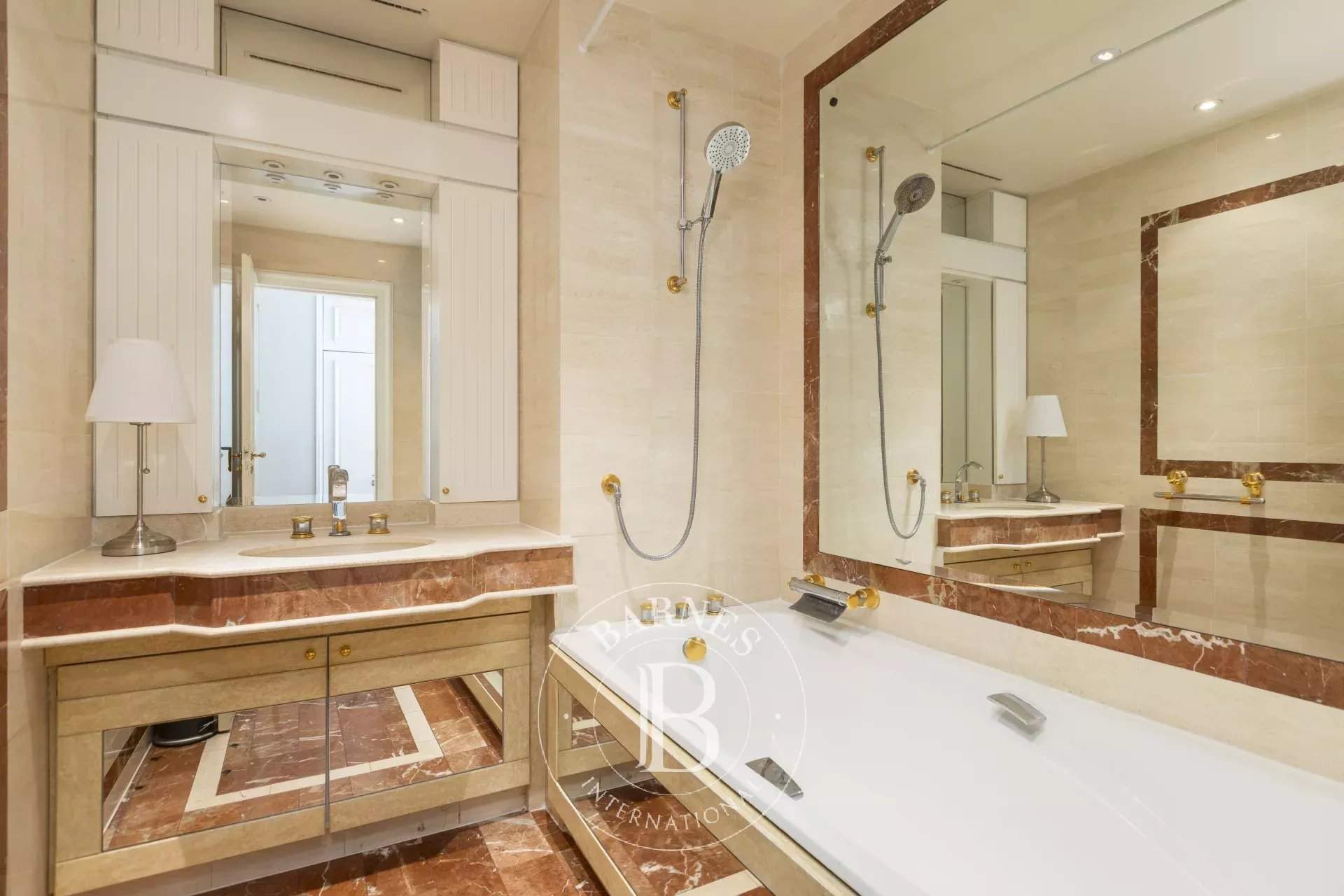 Neuilly-sur-Seine  - Piso 6 Cuartos 3 Habitaciones - picture 17