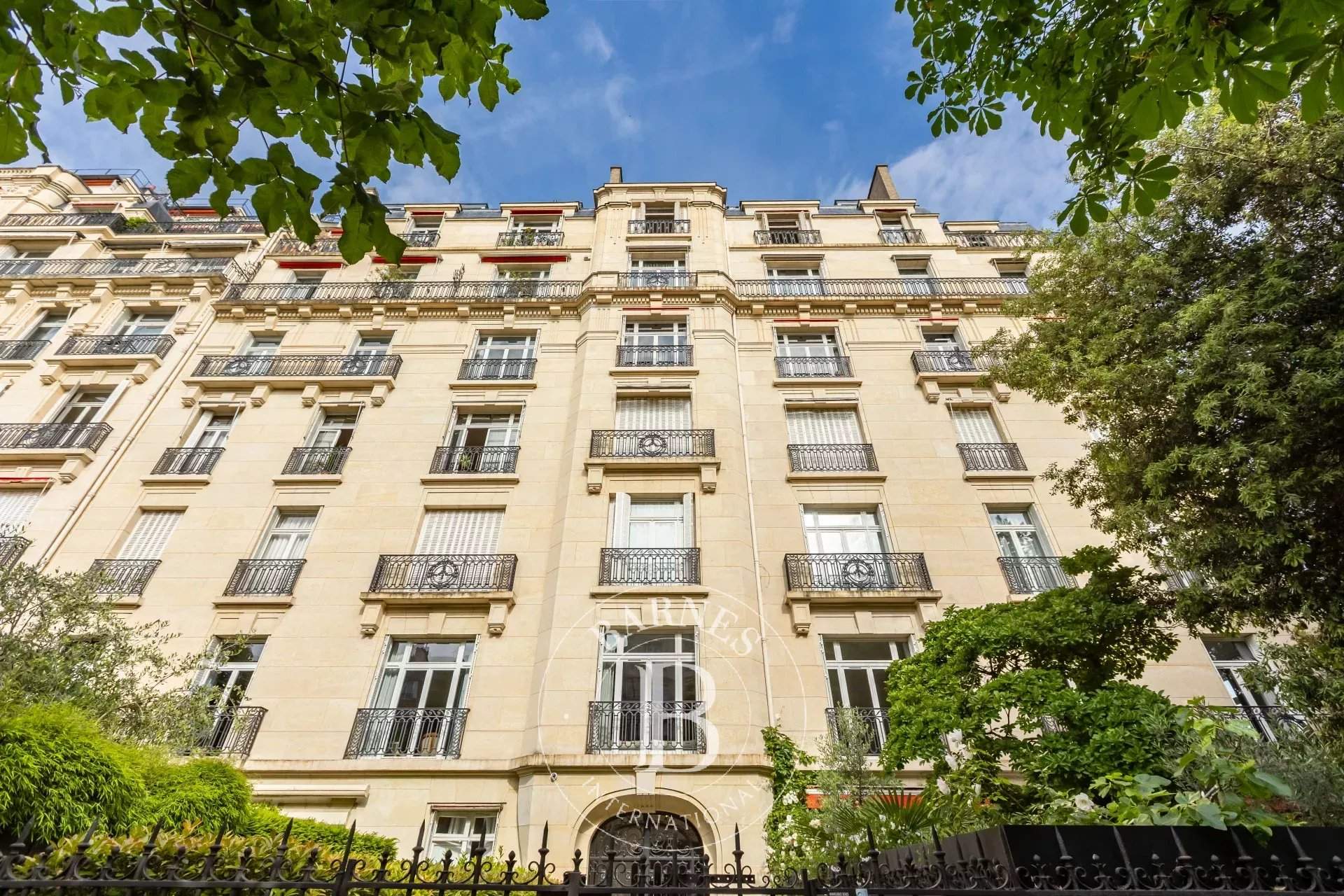 Neuilly-sur-Seine  - Apartment 4 Bedrooms - picture 3
