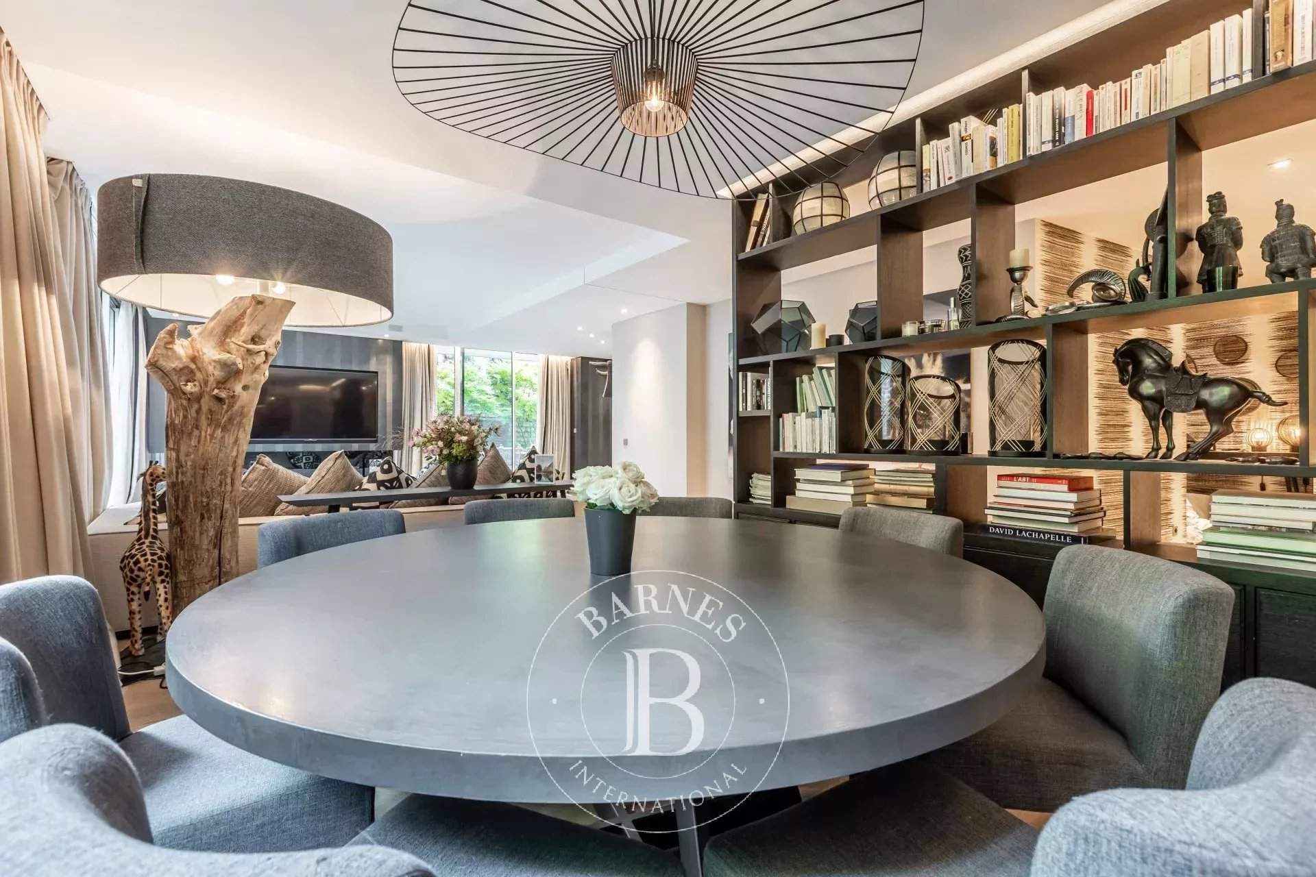Neuilly-sur-Seine  - Appartement 6 Pièces 3 Chambres - picture 14