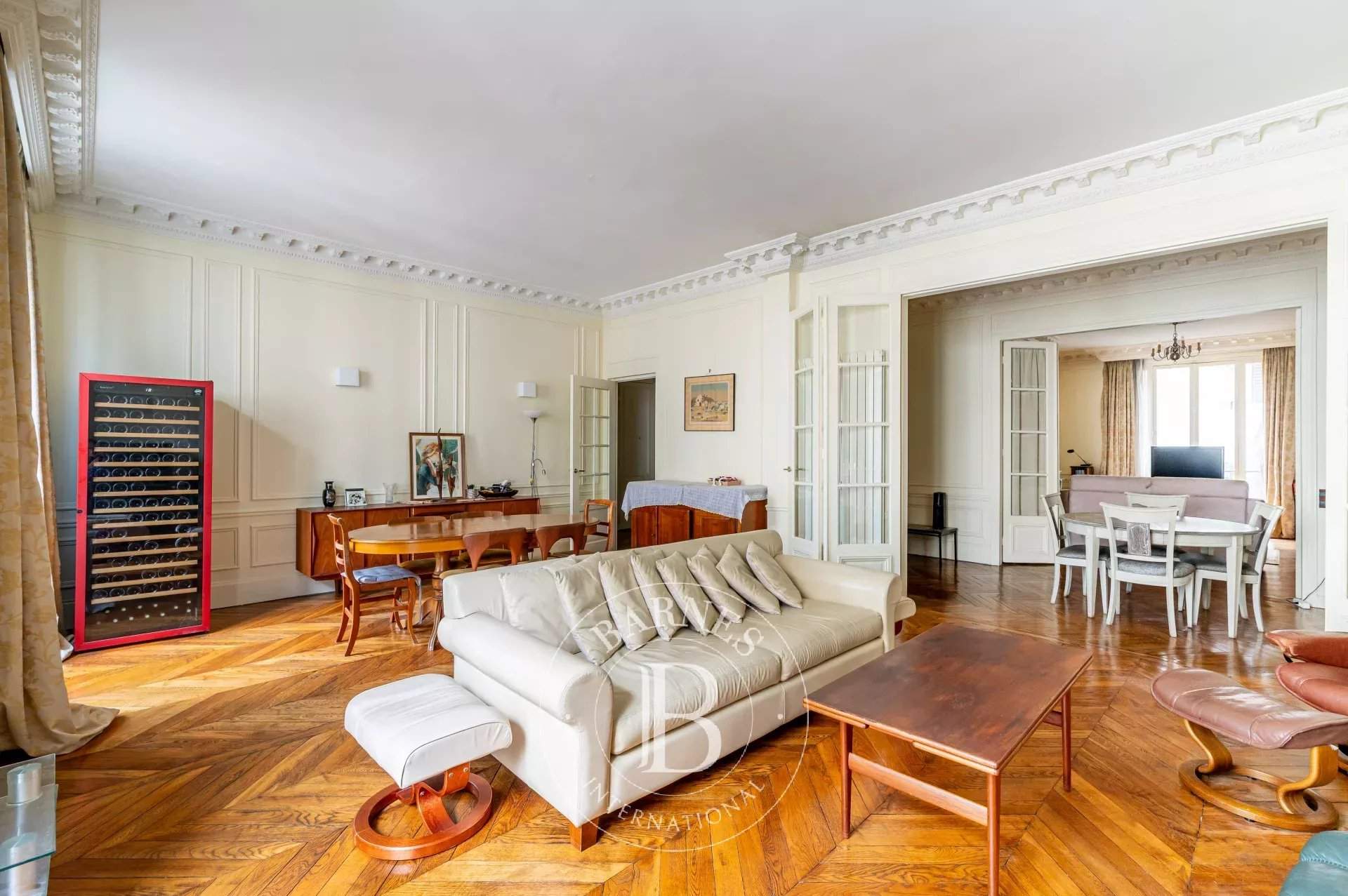 Neuilly-sur-Seine  - Appartement 6 Pièces 4 Chambres - picture 4
