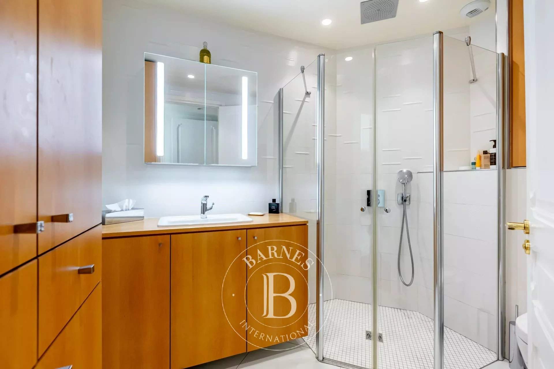 Neuilly-sur-Seine  - Apartment 2 Bedrooms - picture 11