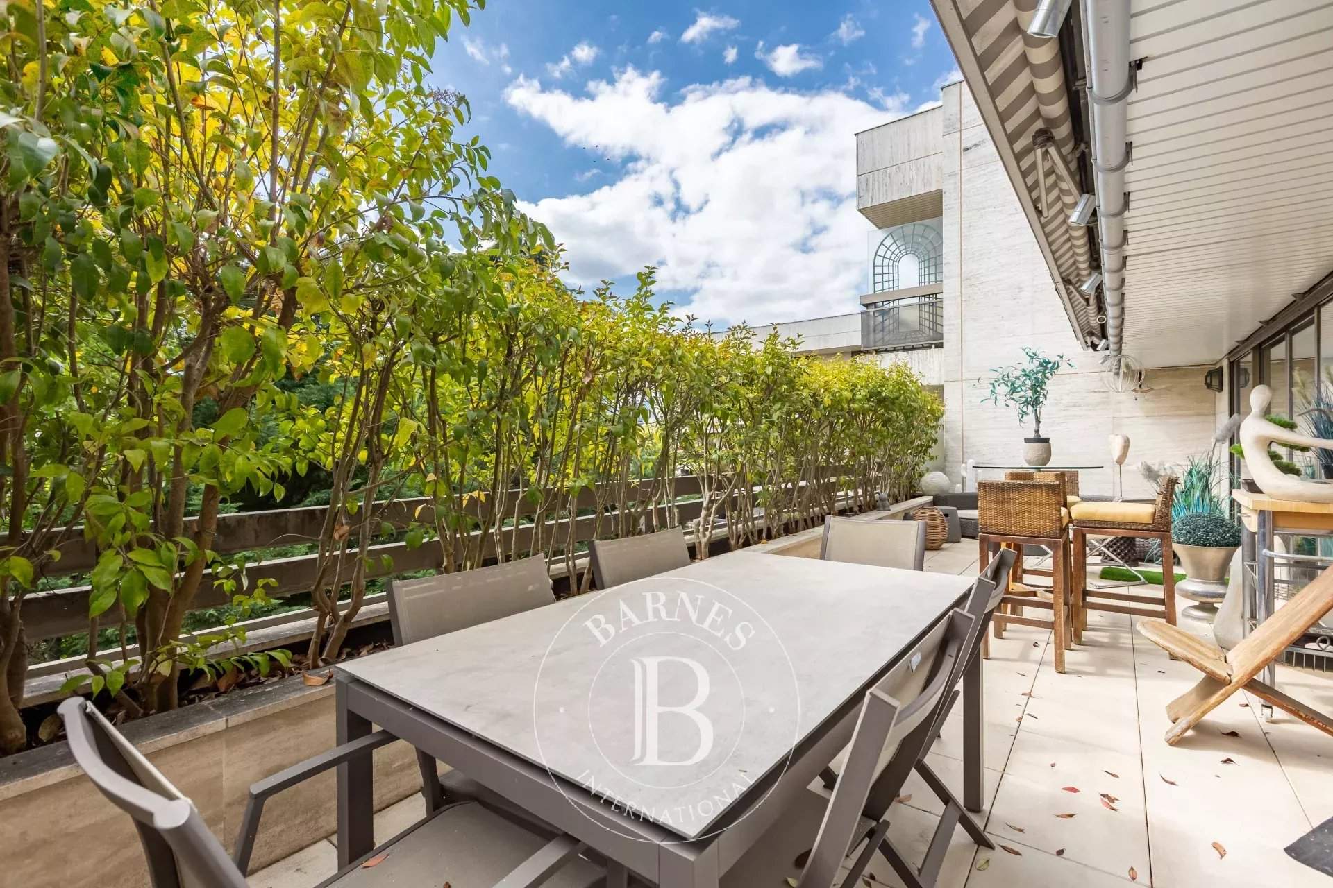 Neuilly-sur-Seine  - Appartement 5 Pi&egrave;ces 2 Chambres - picture 4
