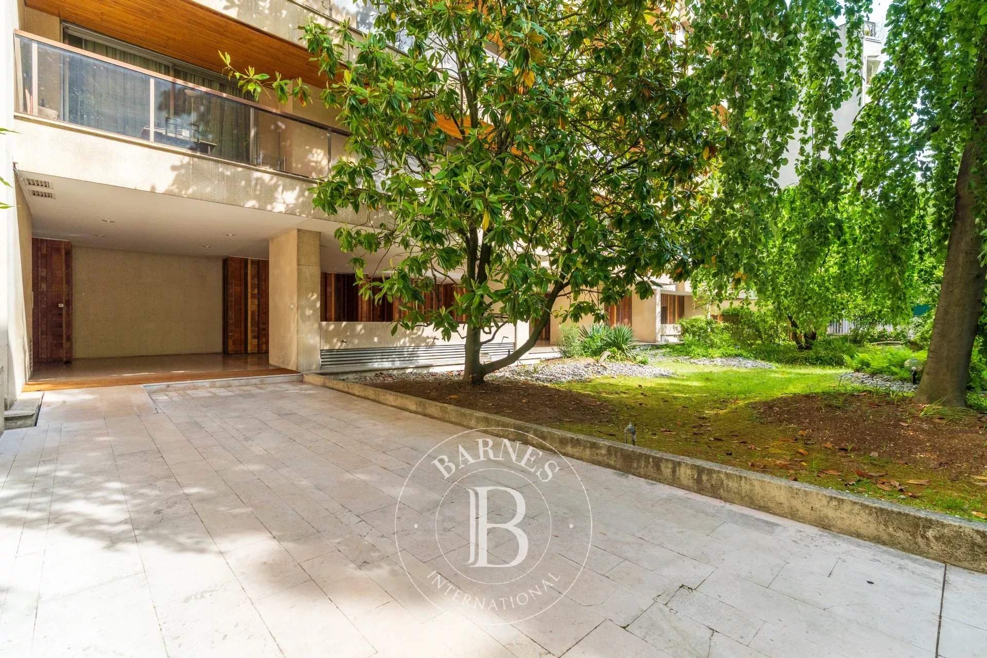Neuilly-sur-Seine  - Appartement 5 Pièces 3 Chambres - picture 17