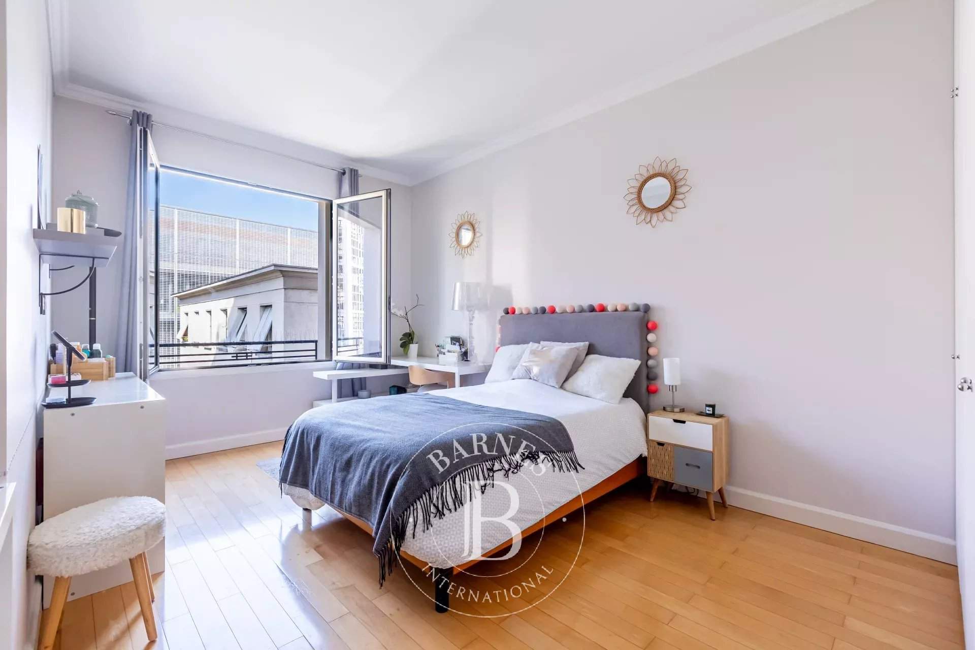 Neuilly-sur-Seine  - Appartement 5 Pi&egrave;ces 3 Chambres - picture 11