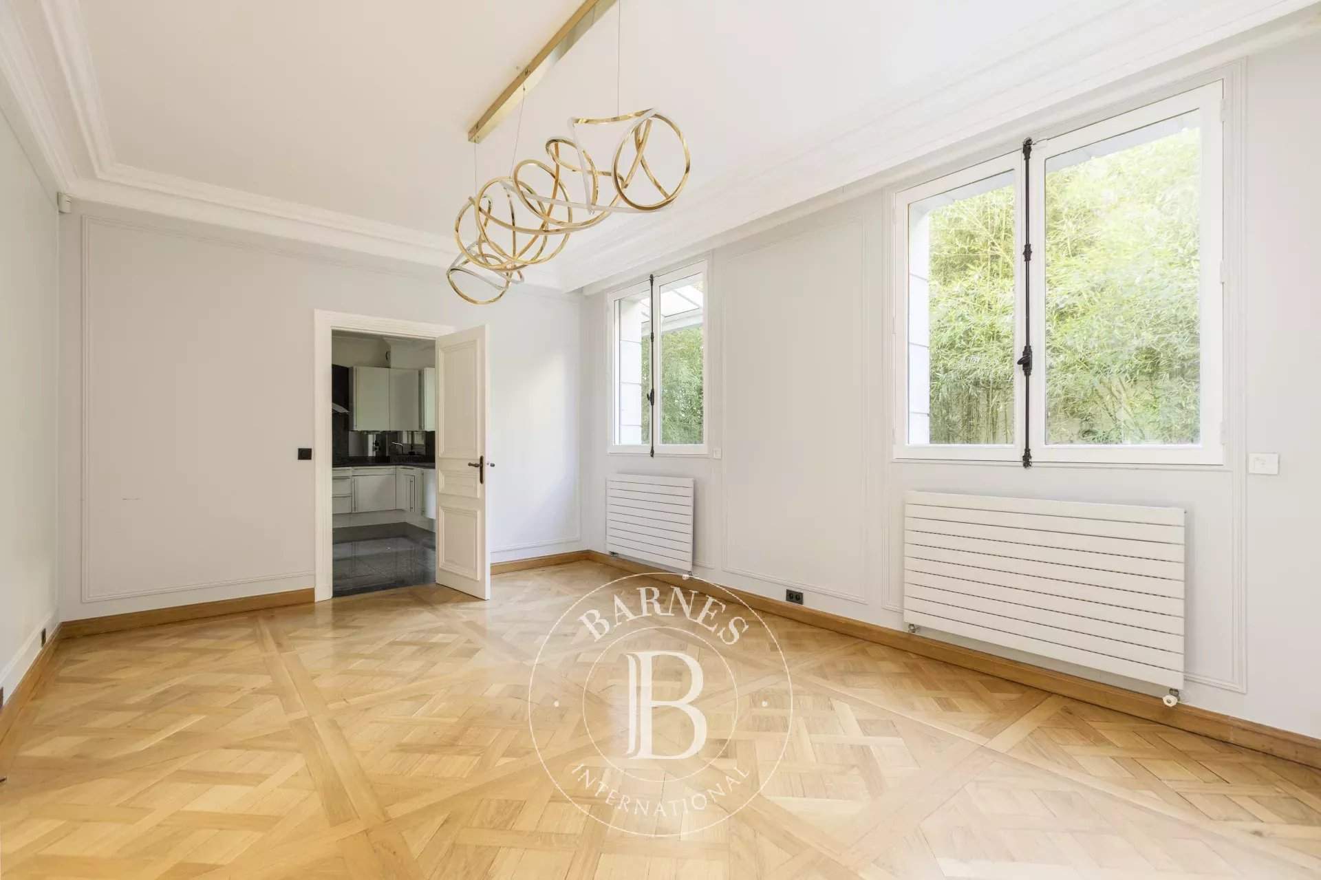 Neuilly-sur-Seine  - Mansion 4 Bedrooms - picture 10