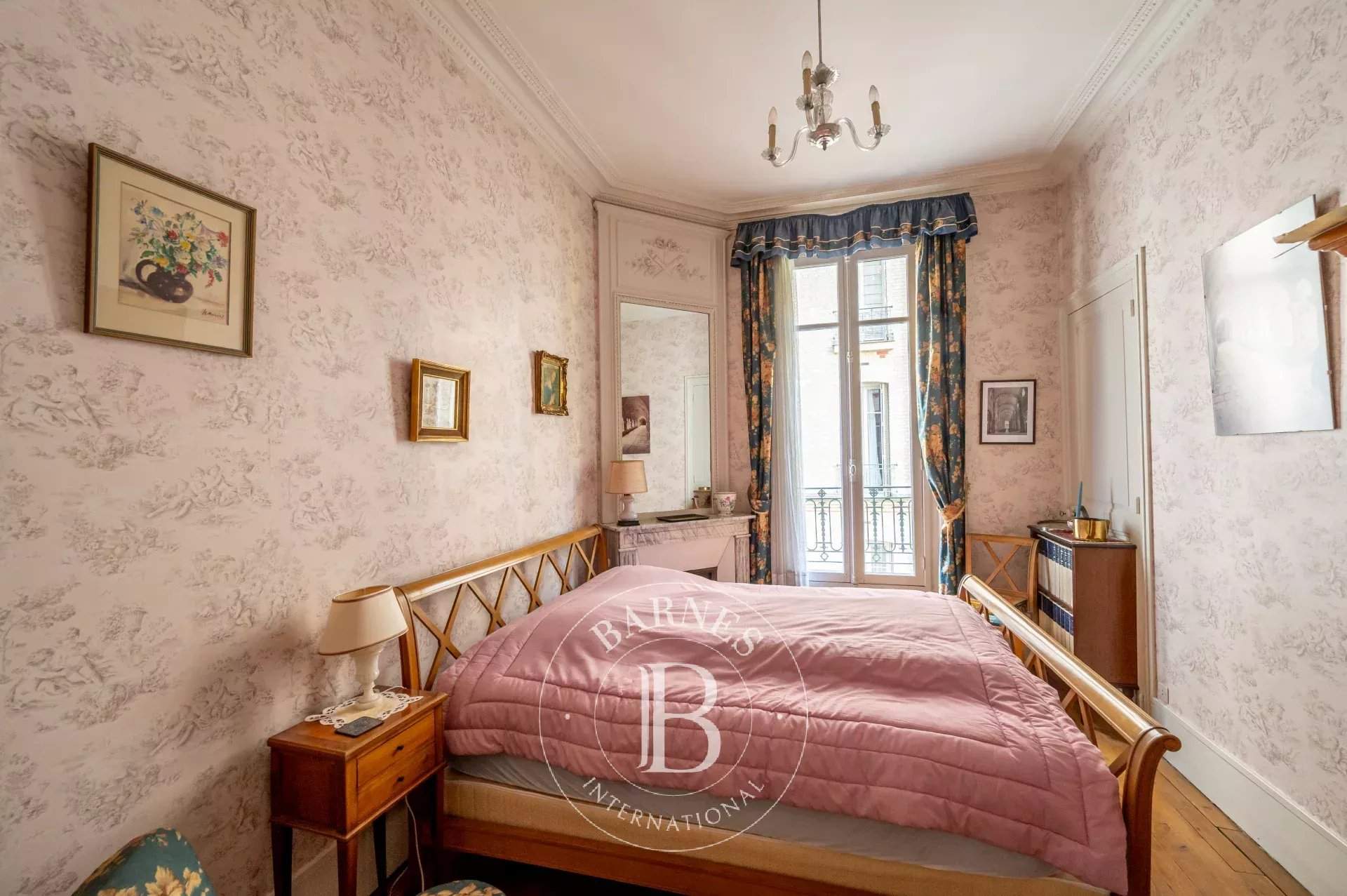 Neuilly-sur-Seine  - Appartement 7 Pièces 4 Chambres - picture 10