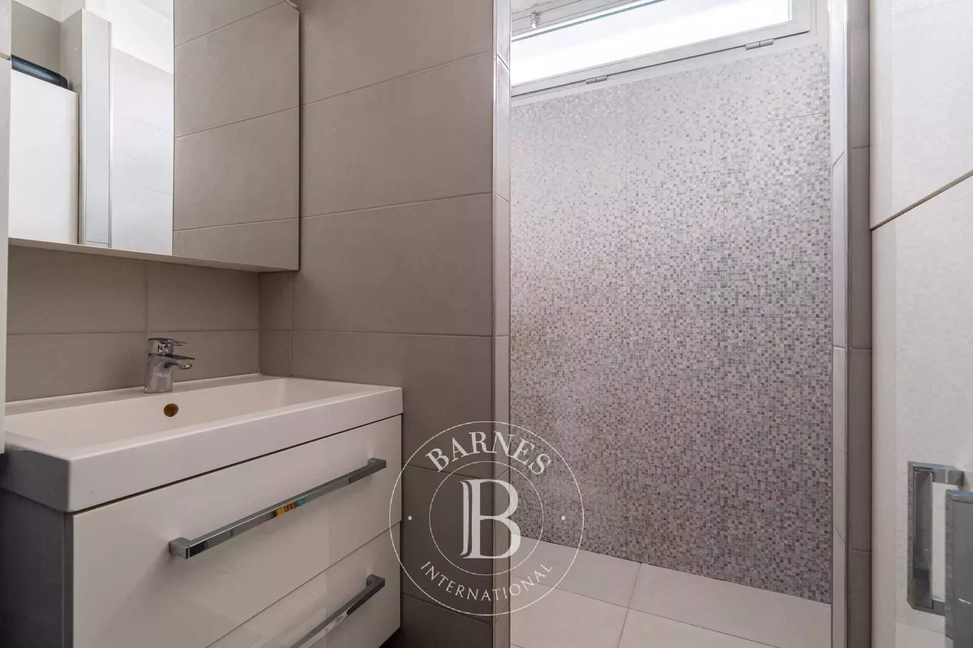 Neuilly-sur-Seine  - Appartement 5 Pi&egrave;ces 3 Chambres - picture 20