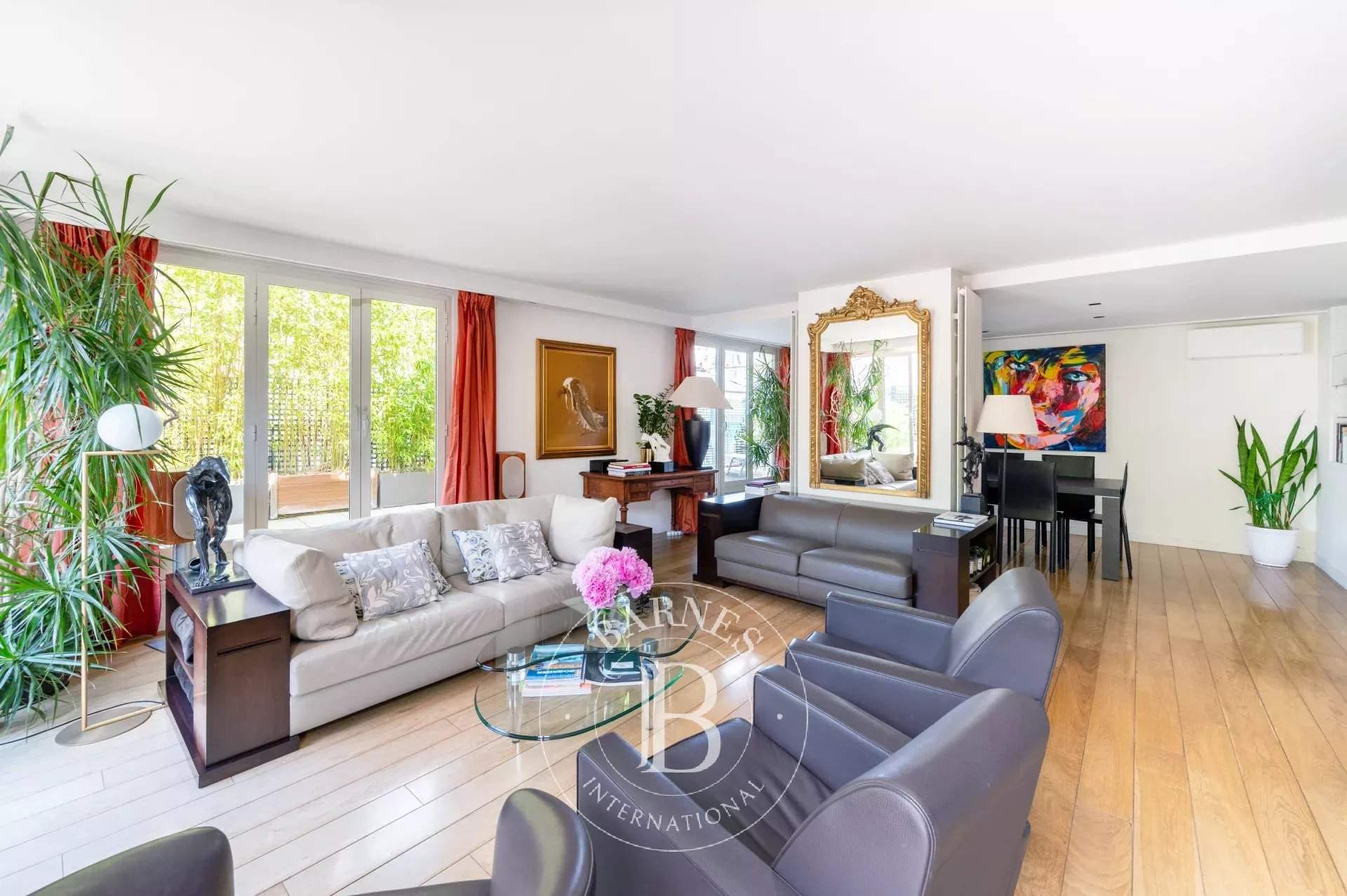 Neuilly-sur-Seine  - Appartement 6 Pièces 4 Chambres - picture 9