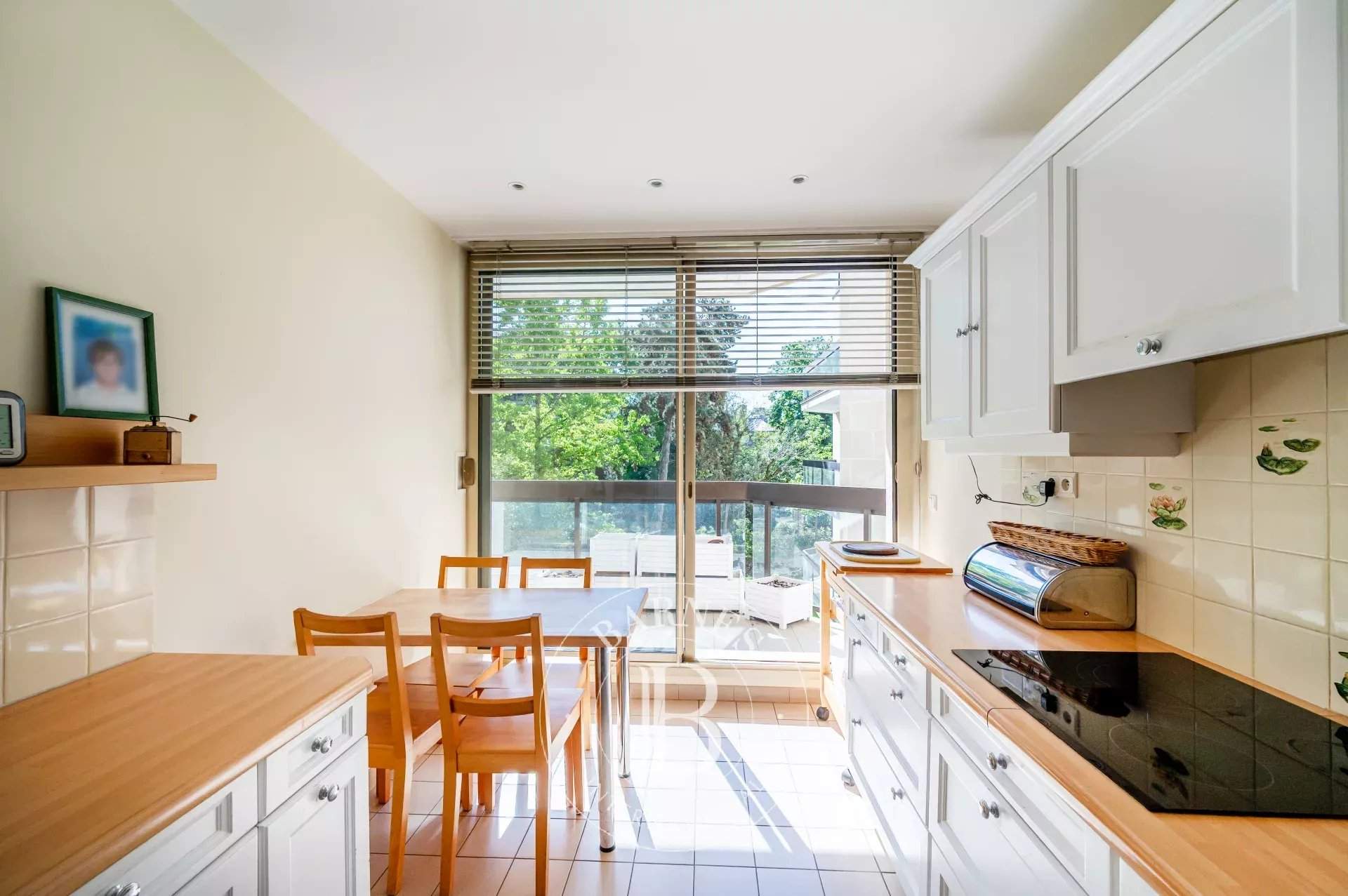 Neuilly-sur-Seine  - Appartement 6 Pi&egrave;ces 4 Chambres - picture 7