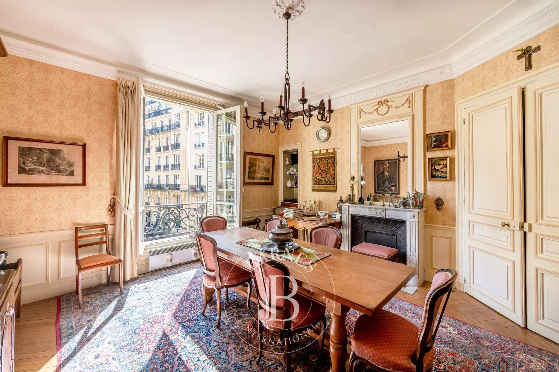 Neuilly-sur-Seine  - Appartement 7 Pièces 4 Chambres - picture 5