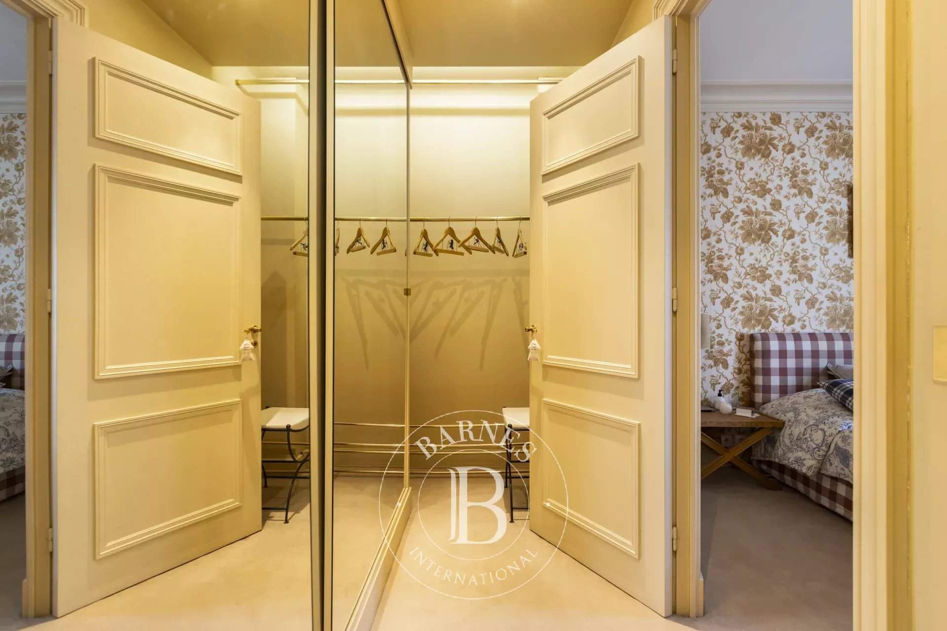 Neuilly-sur-Seine  - House 5 Bedrooms - picture 17