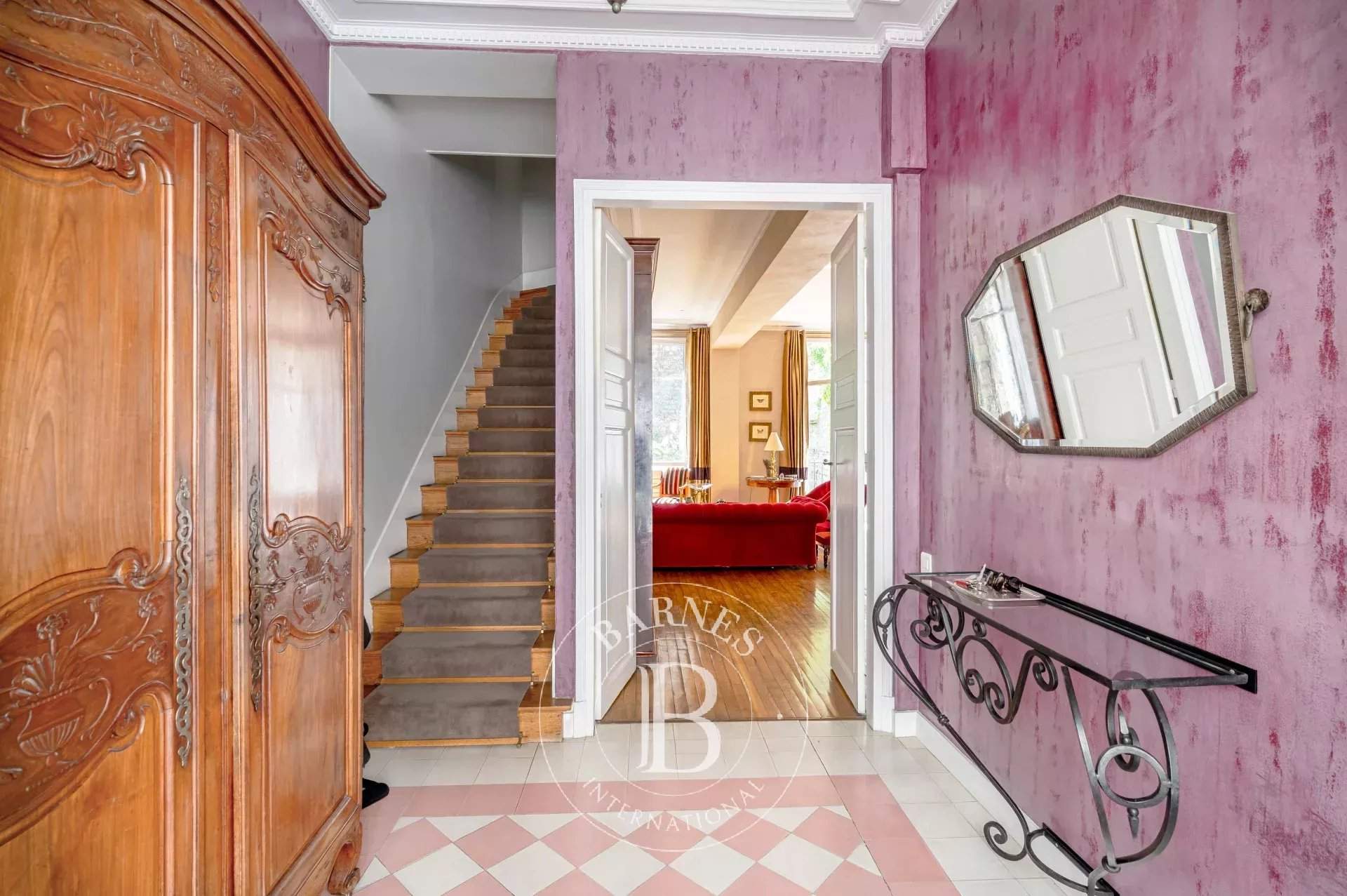 Neuilly-sur-Seine  - Maison 8 Pièces 5 Chambres - picture 9
