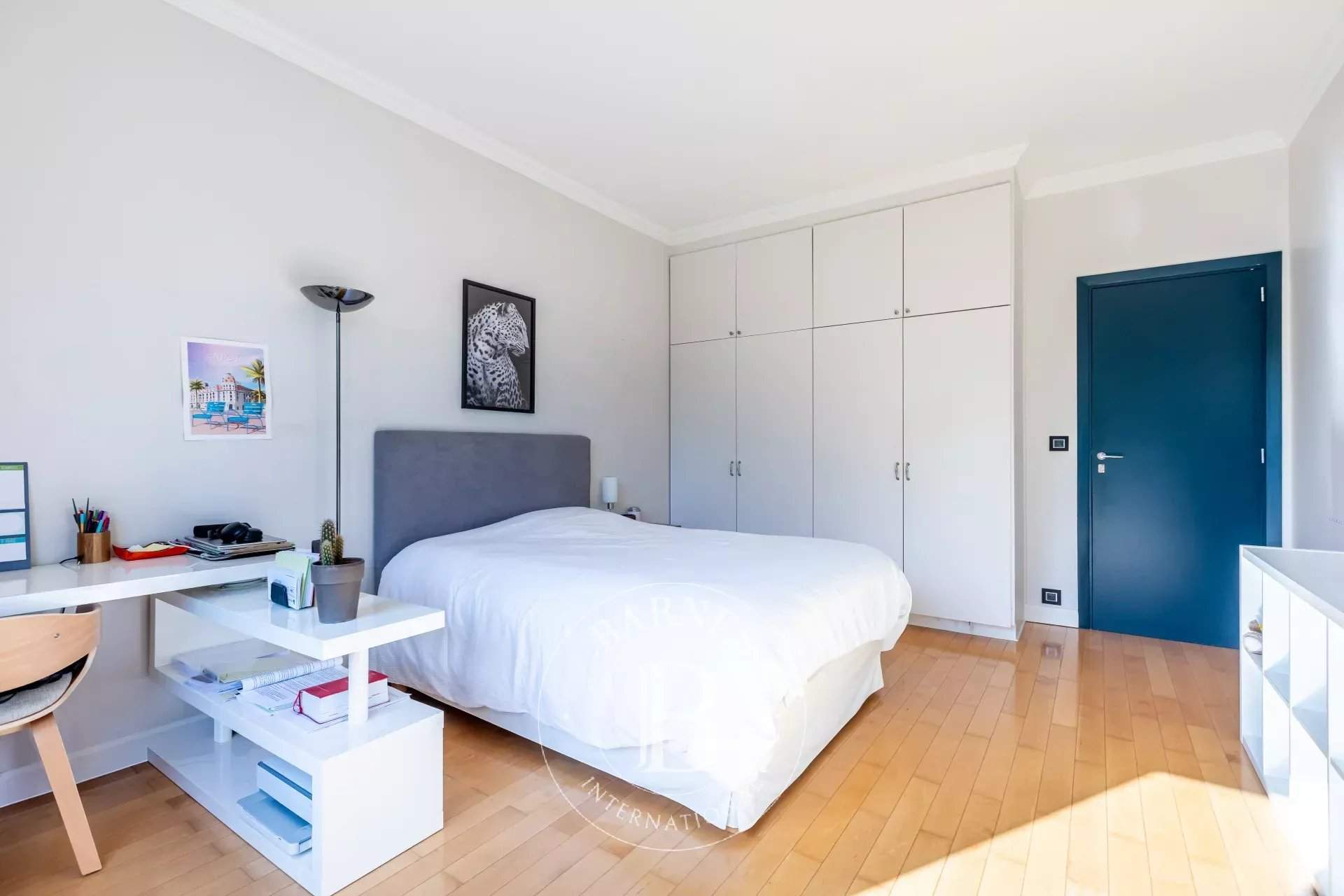 Neuilly-sur-Seine  - Appartement 5 Pi&egrave;ces 3 Chambres - picture 9