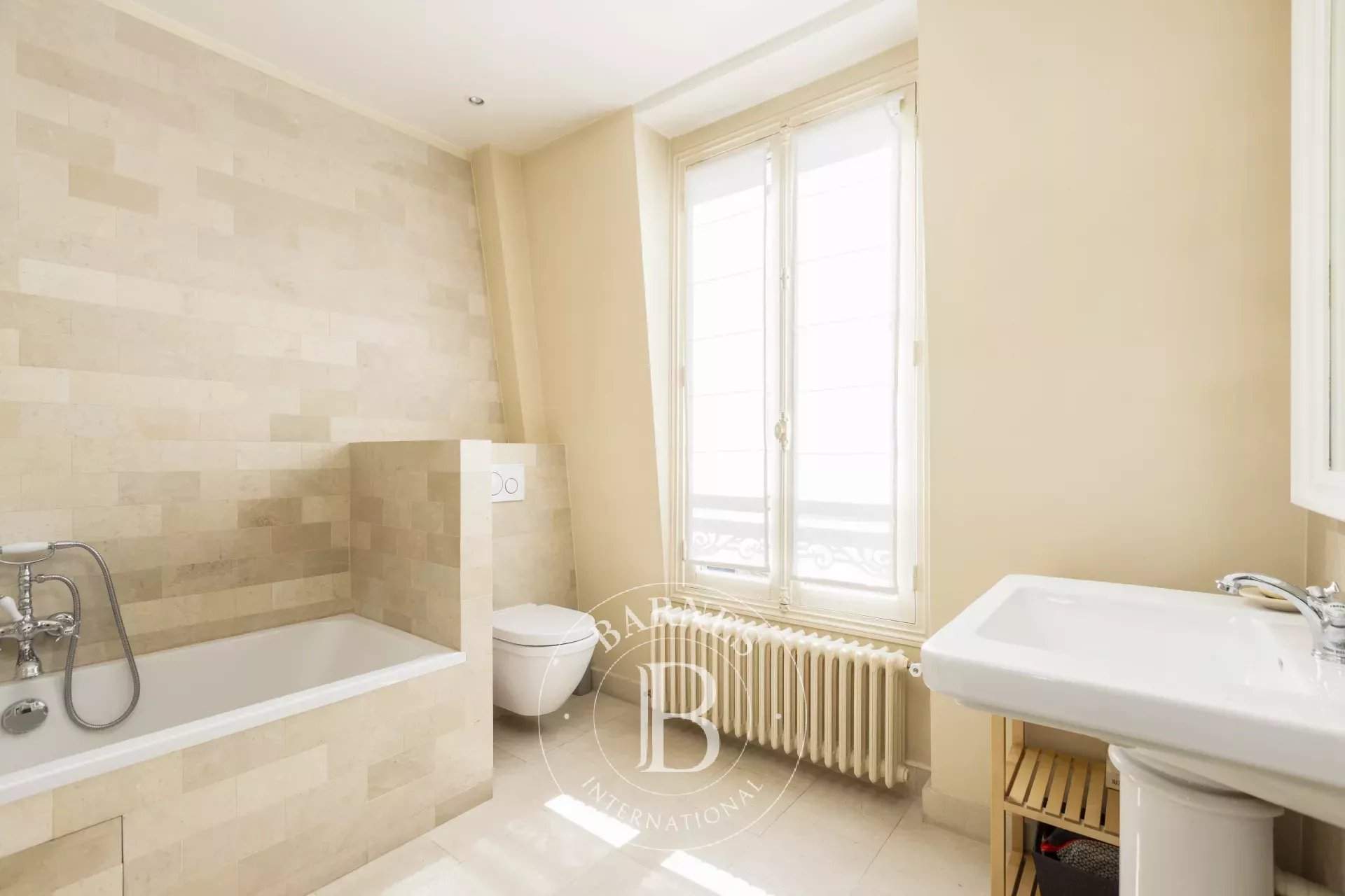 Neuilly-sur-Seine  - Maison 8 Pièces 5 Chambres - picture 18