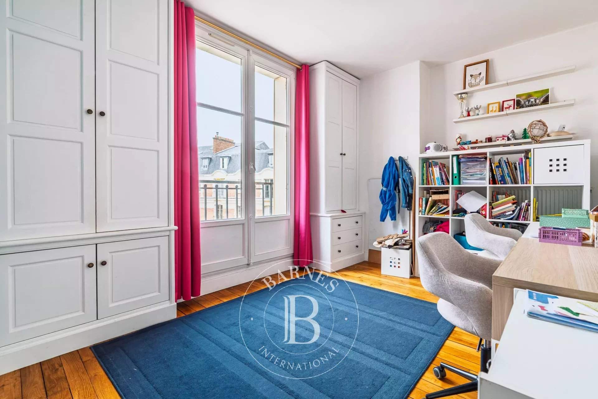 Neuilly-sur-Seine  - Piso 5 Cuartos 3 Habitaciones - picture 12