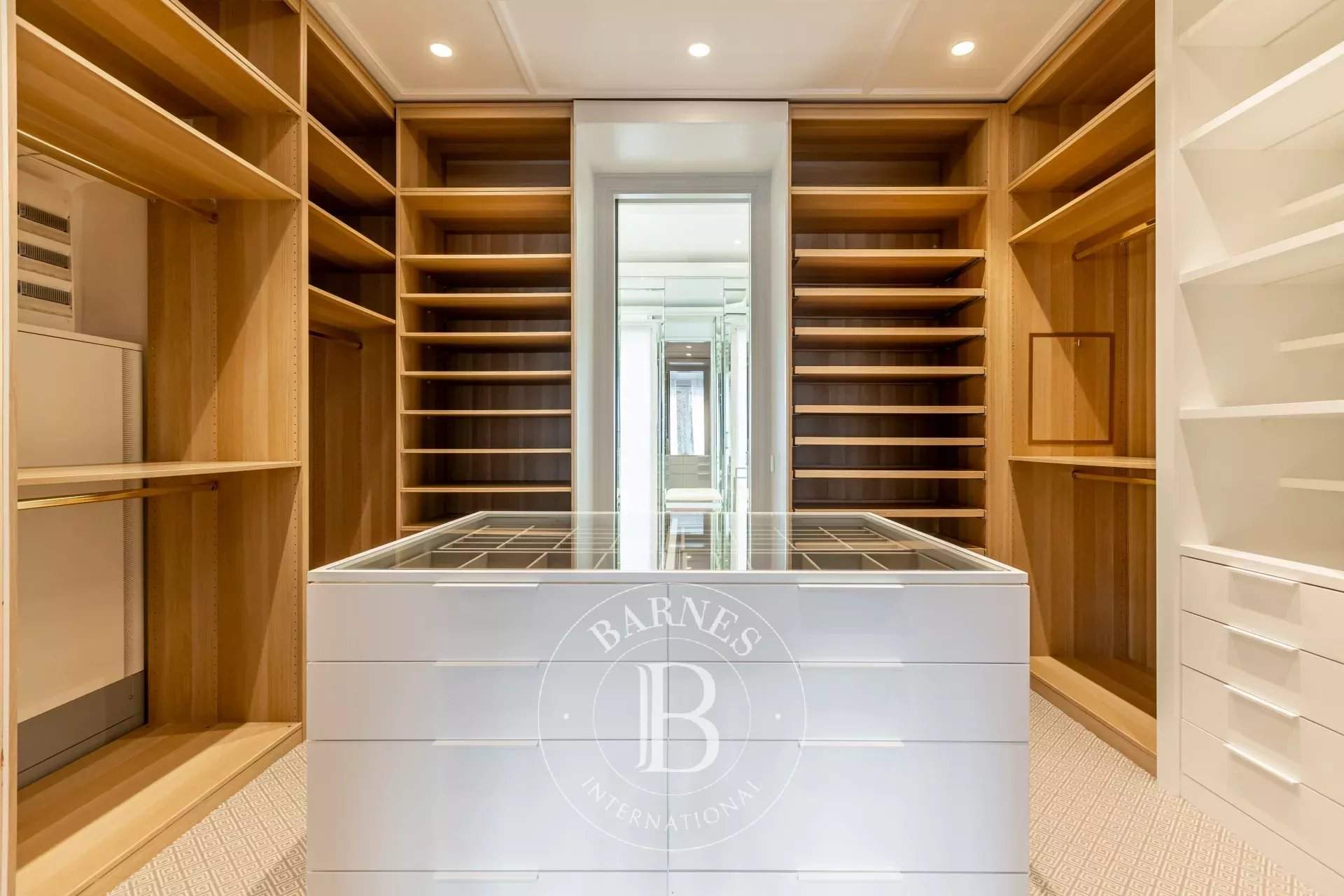 Neuilly-sur-Seine  - Hôtel particulier 9 Pi&egrave;ces 5 Chambres - picture 7