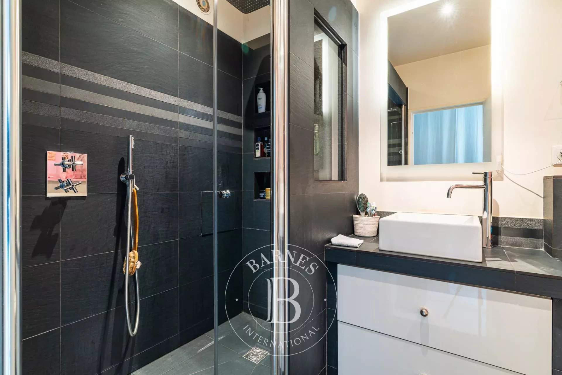 Neuilly-sur-Seine  - Appartement 6 Pi&egrave;ces 4 Chambres - picture 10